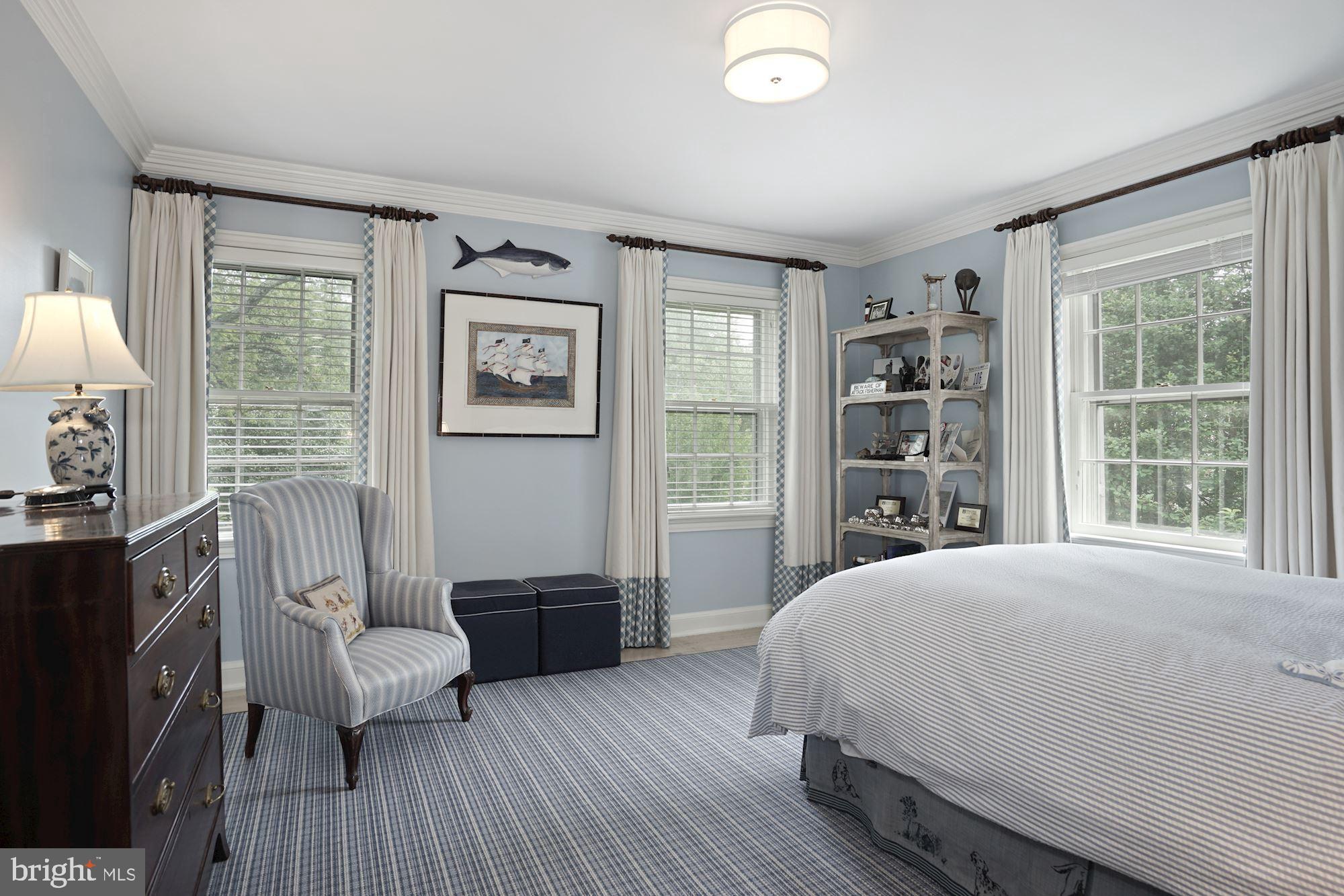 FOXHALL - Residential