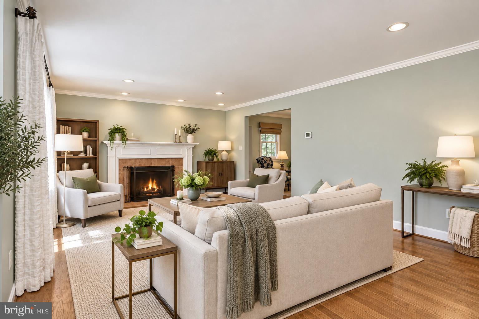 3032 CRANE DRIVE