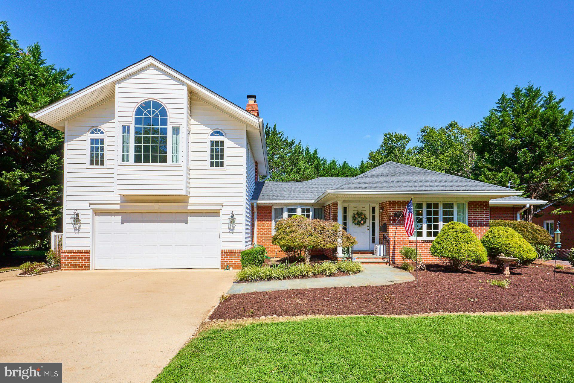 3032 CRANE DRIVE