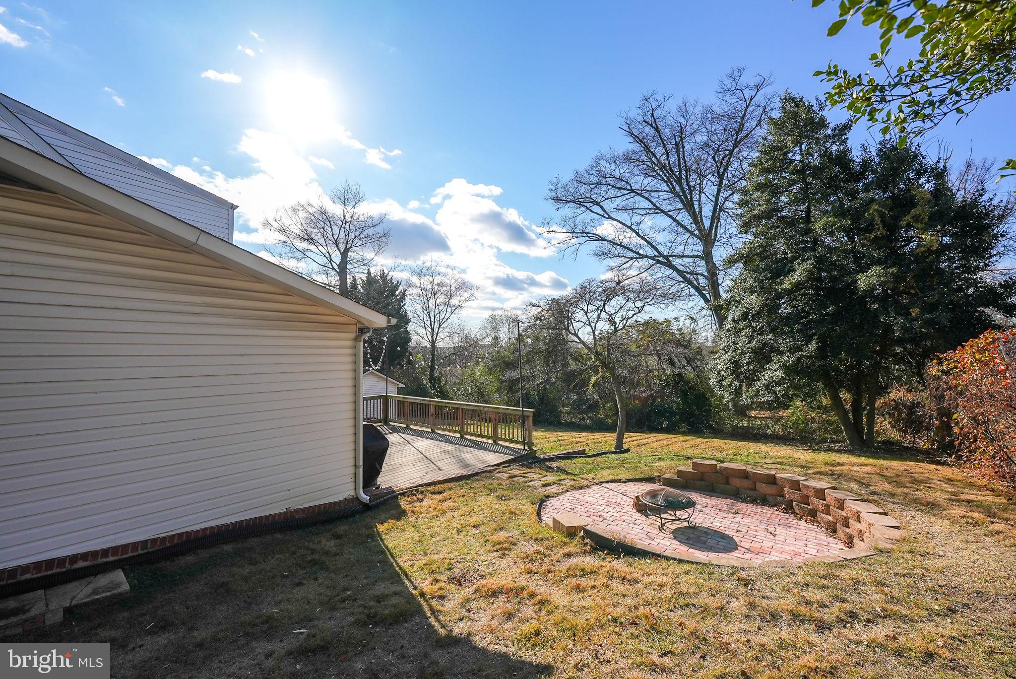 CHESTNUT HILLS - Residential