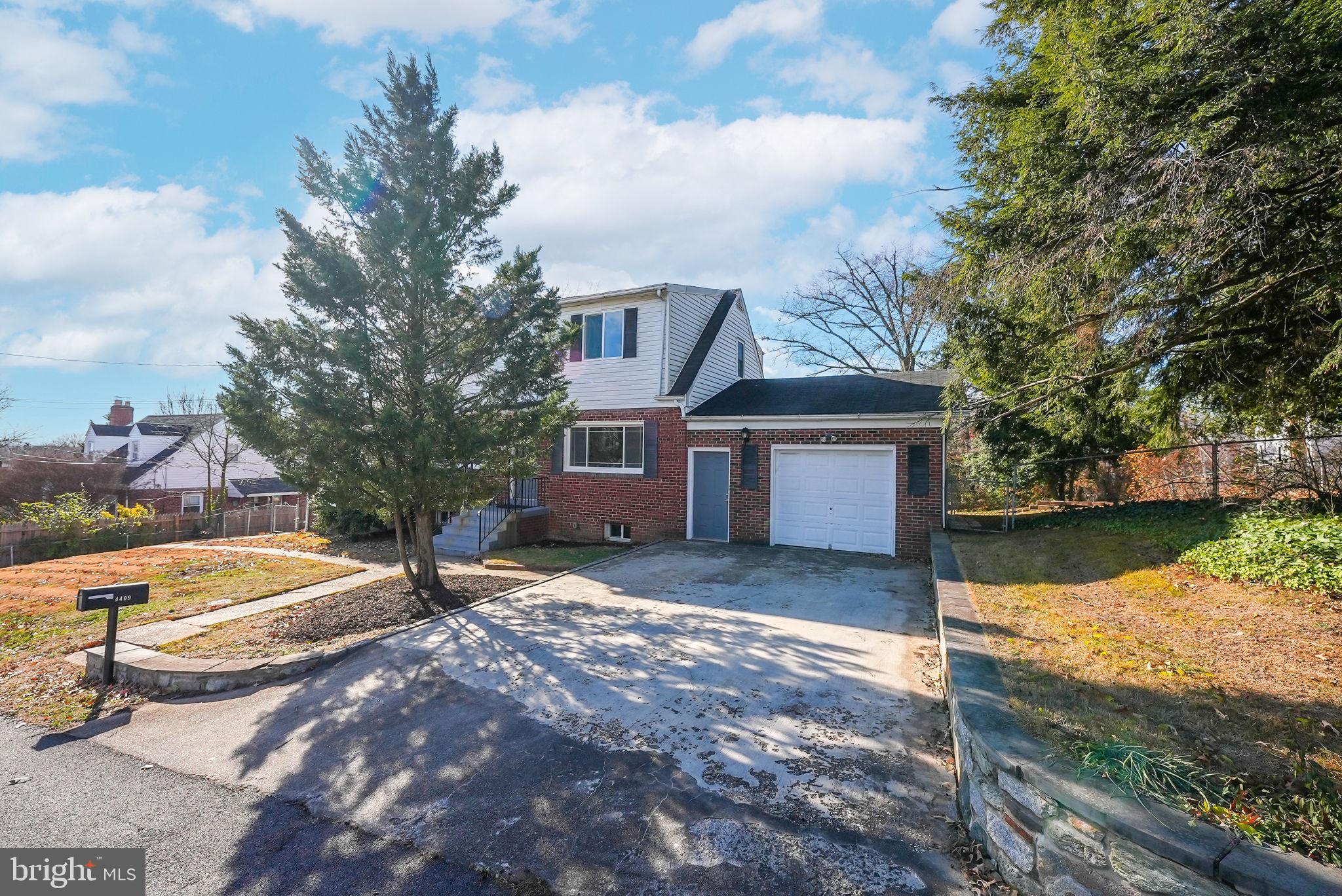 CHESTNUT HILLS - Residential