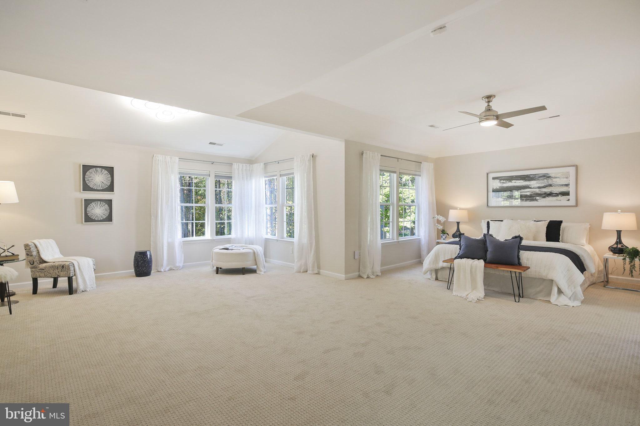 VILLAGE OF RIVER HILL - Residential