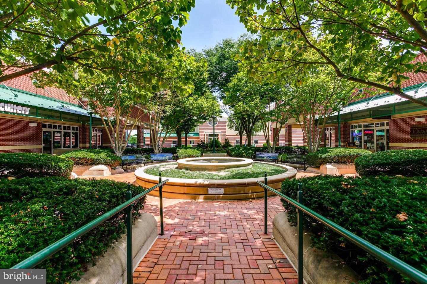 6116 RIPPLING TIDES TERRACE