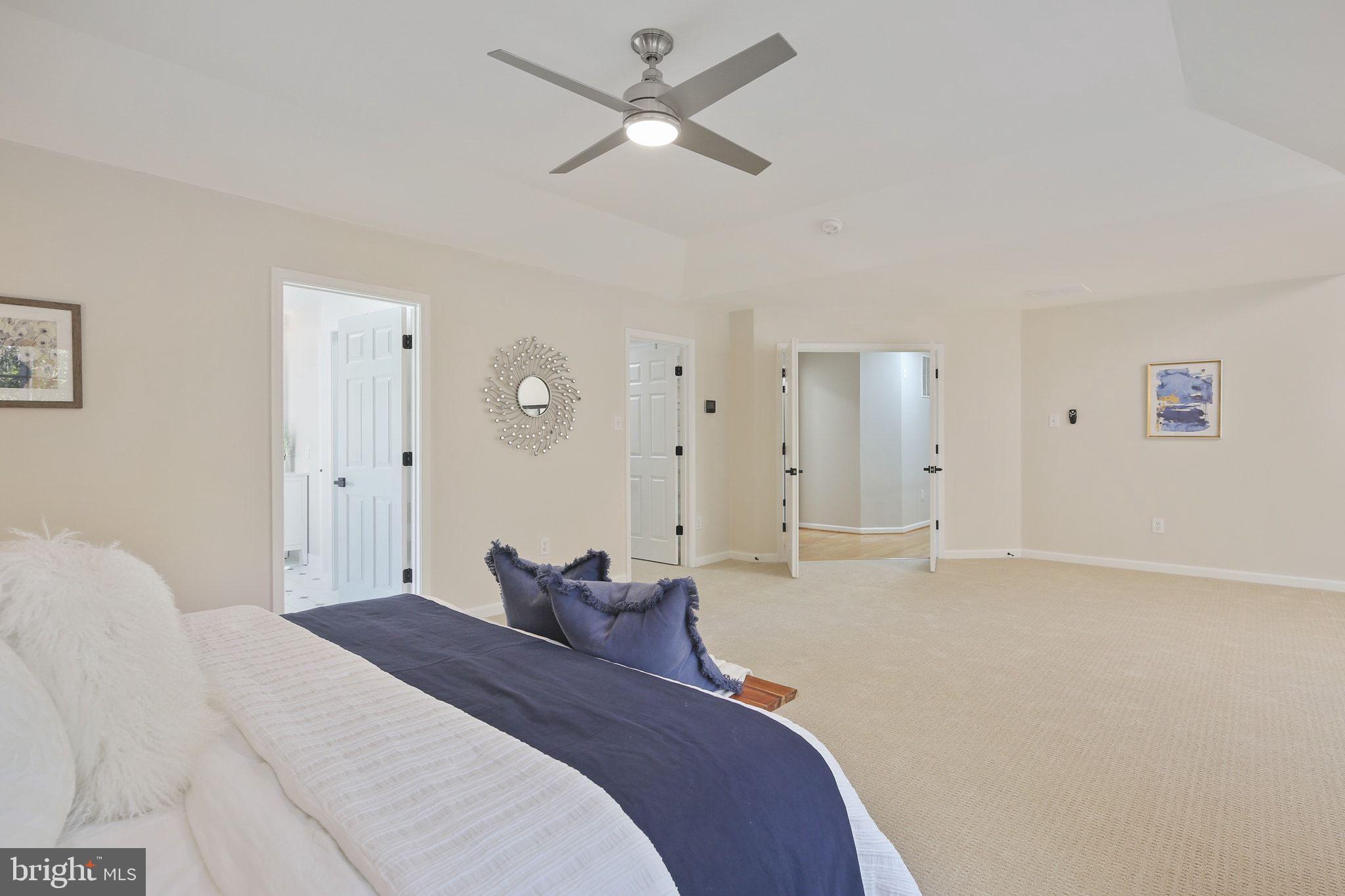 VILLAGE OF RIVER HILL - Residential