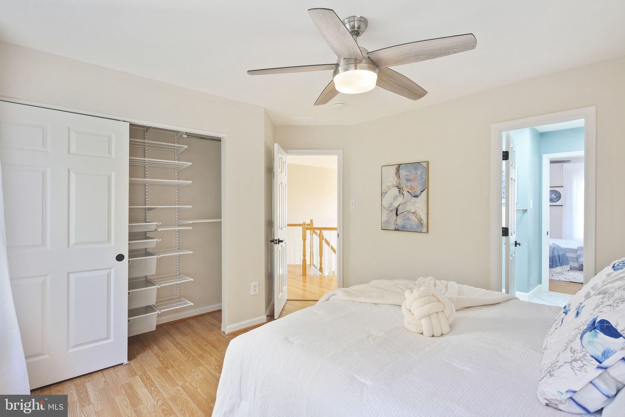 VILLAGE OF RIVER HILL - Residential