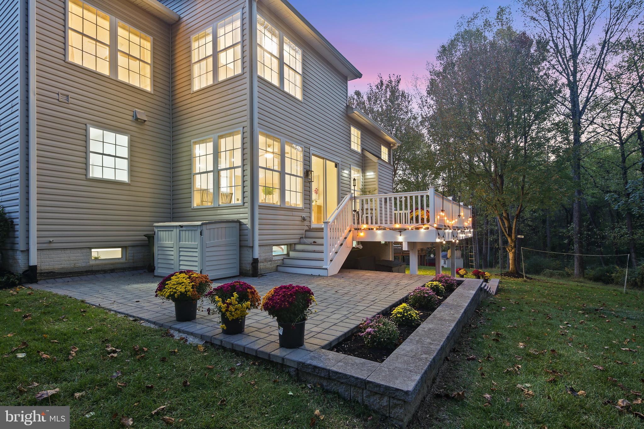 VILLAGE OF RIVER HILL - Residential