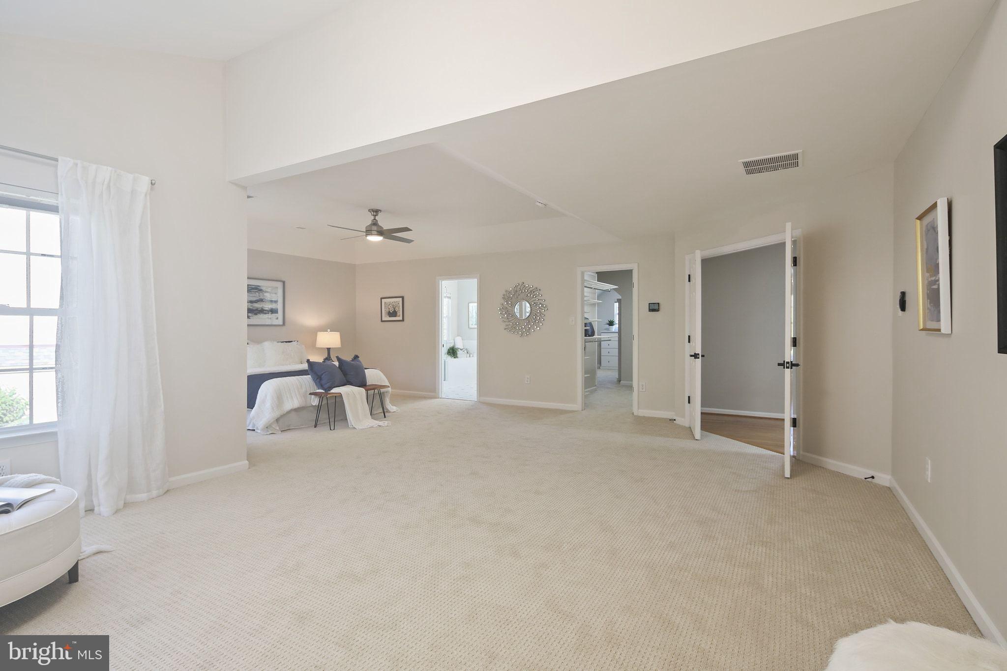 VILLAGE OF RIVER HILL - Residential