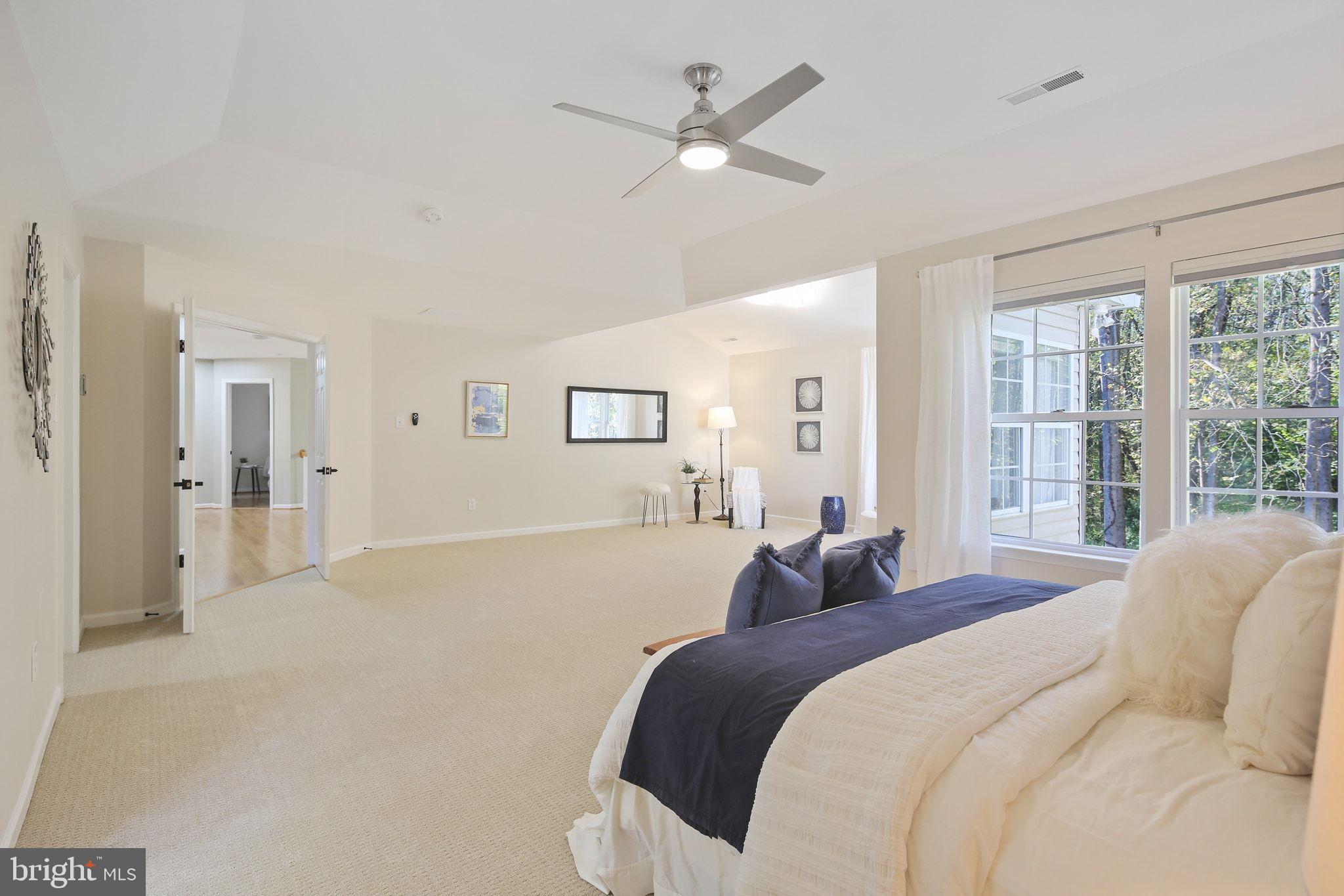 VILLAGE OF RIVER HILL - Residential