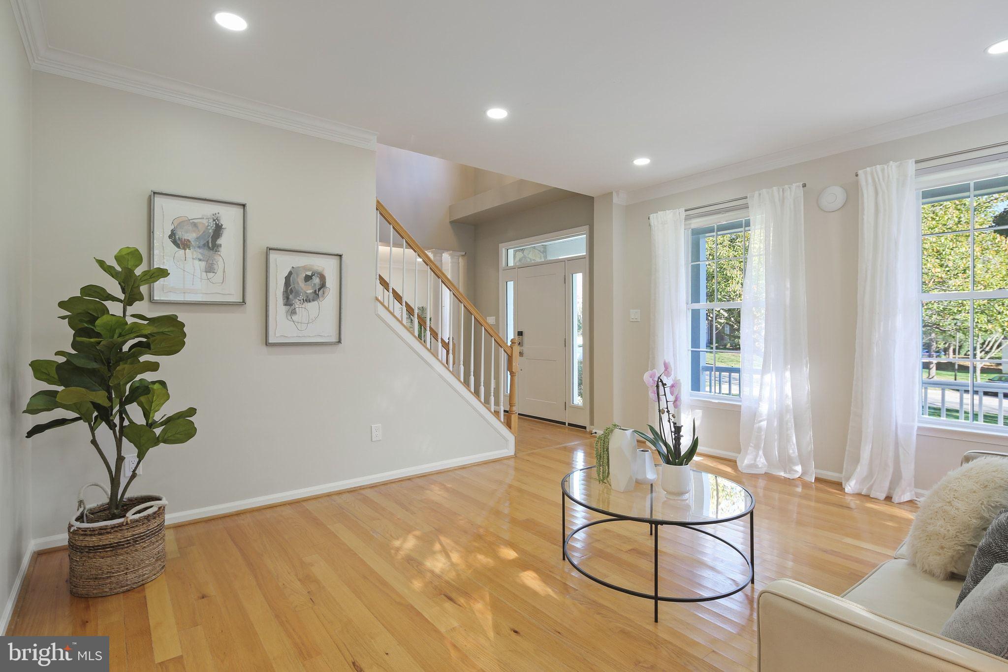 VILLAGE OF RIVER HILL - Residential