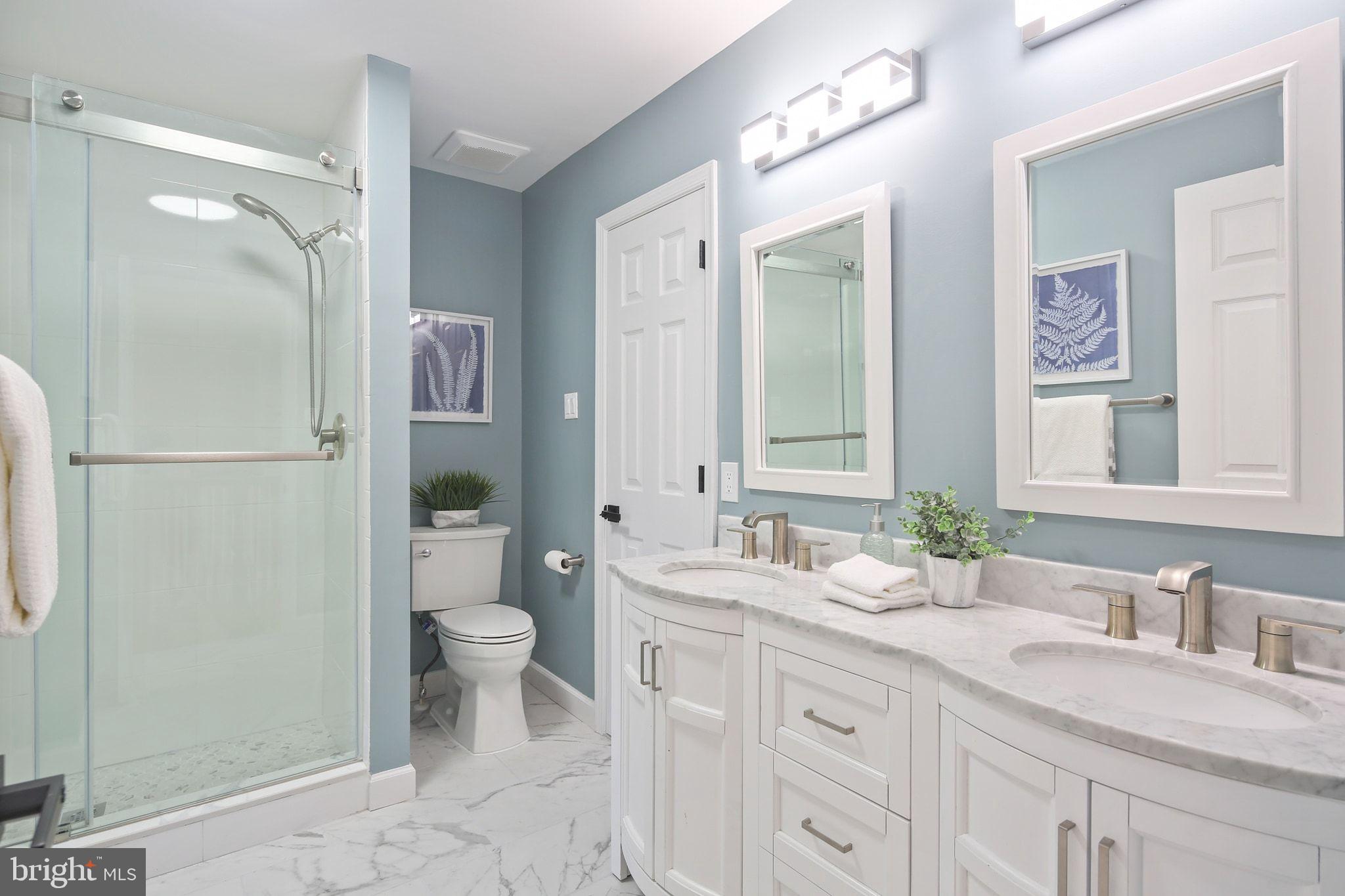 VILLAGE OF RIVER HILL - Residential