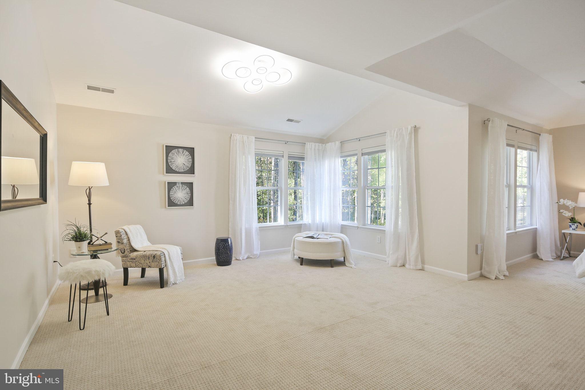 VILLAGE OF RIVER HILL - Residential