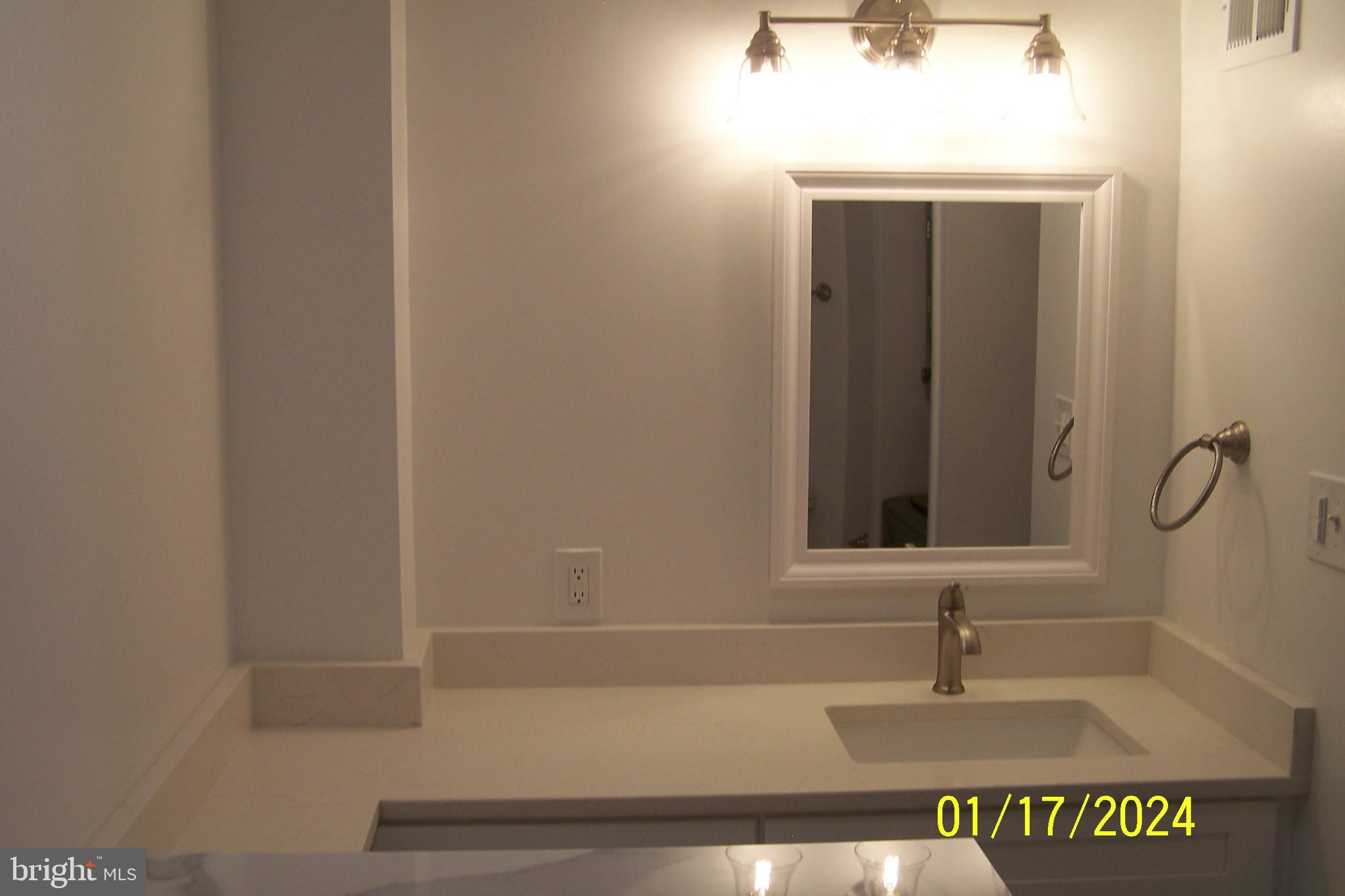 SUMMERWALK - Residential Lease