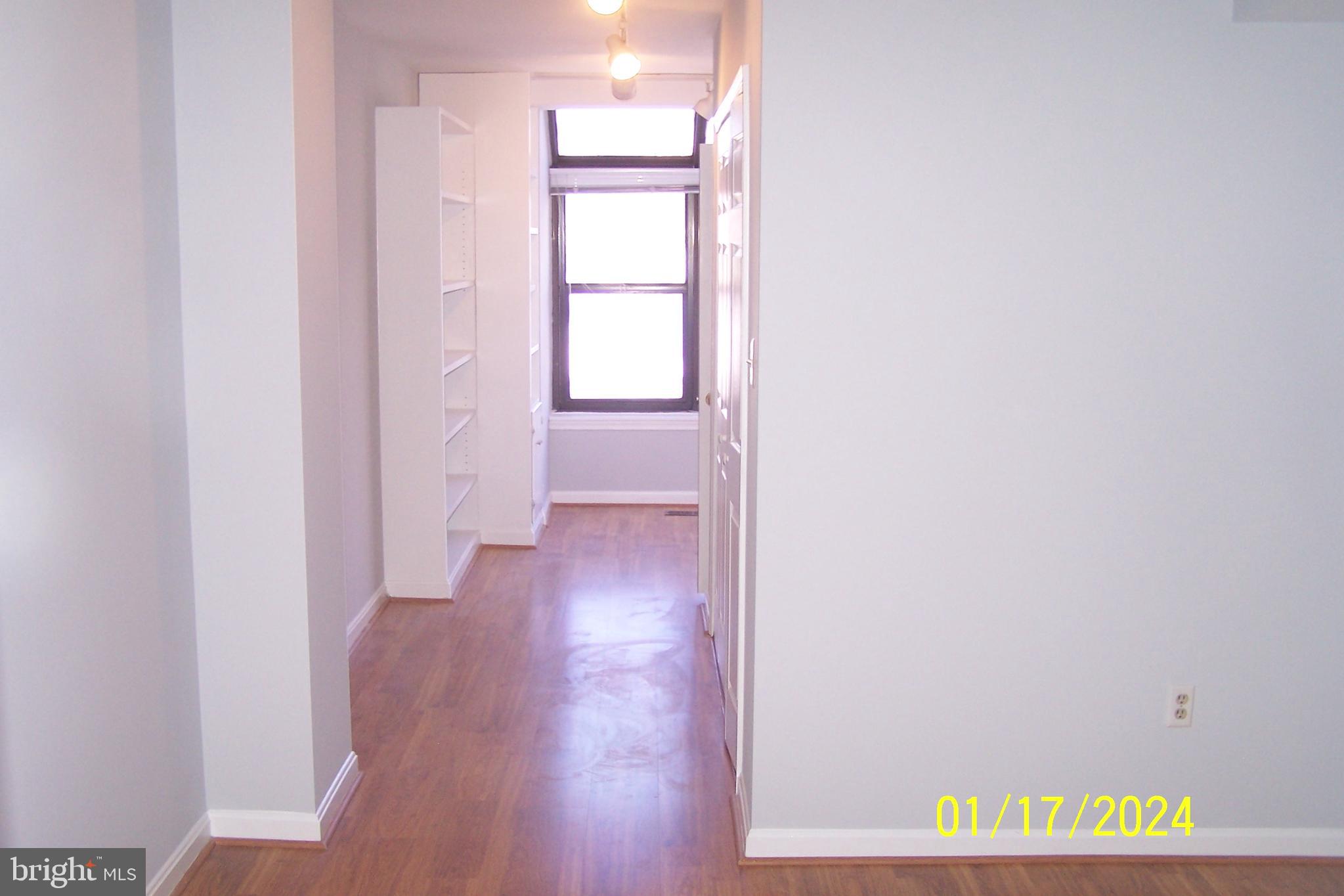 SUMMERWALK - Residential Lease