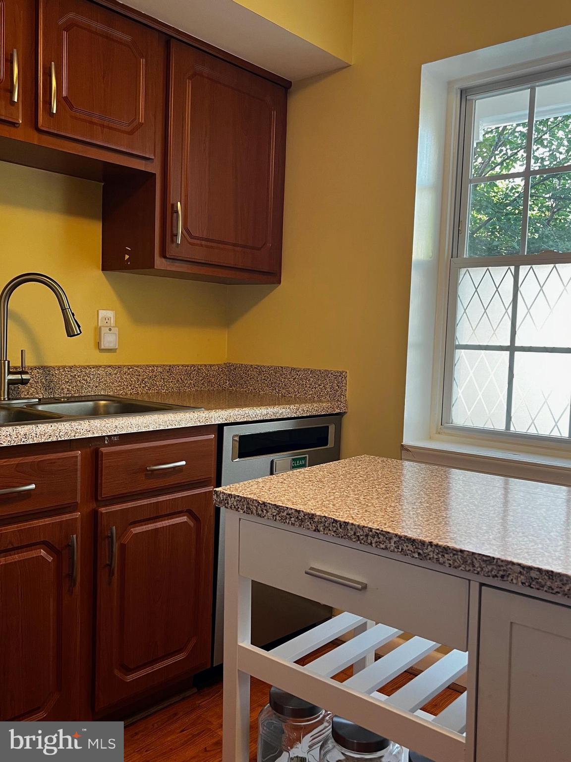 WOODBRIDGE - Residential Lease