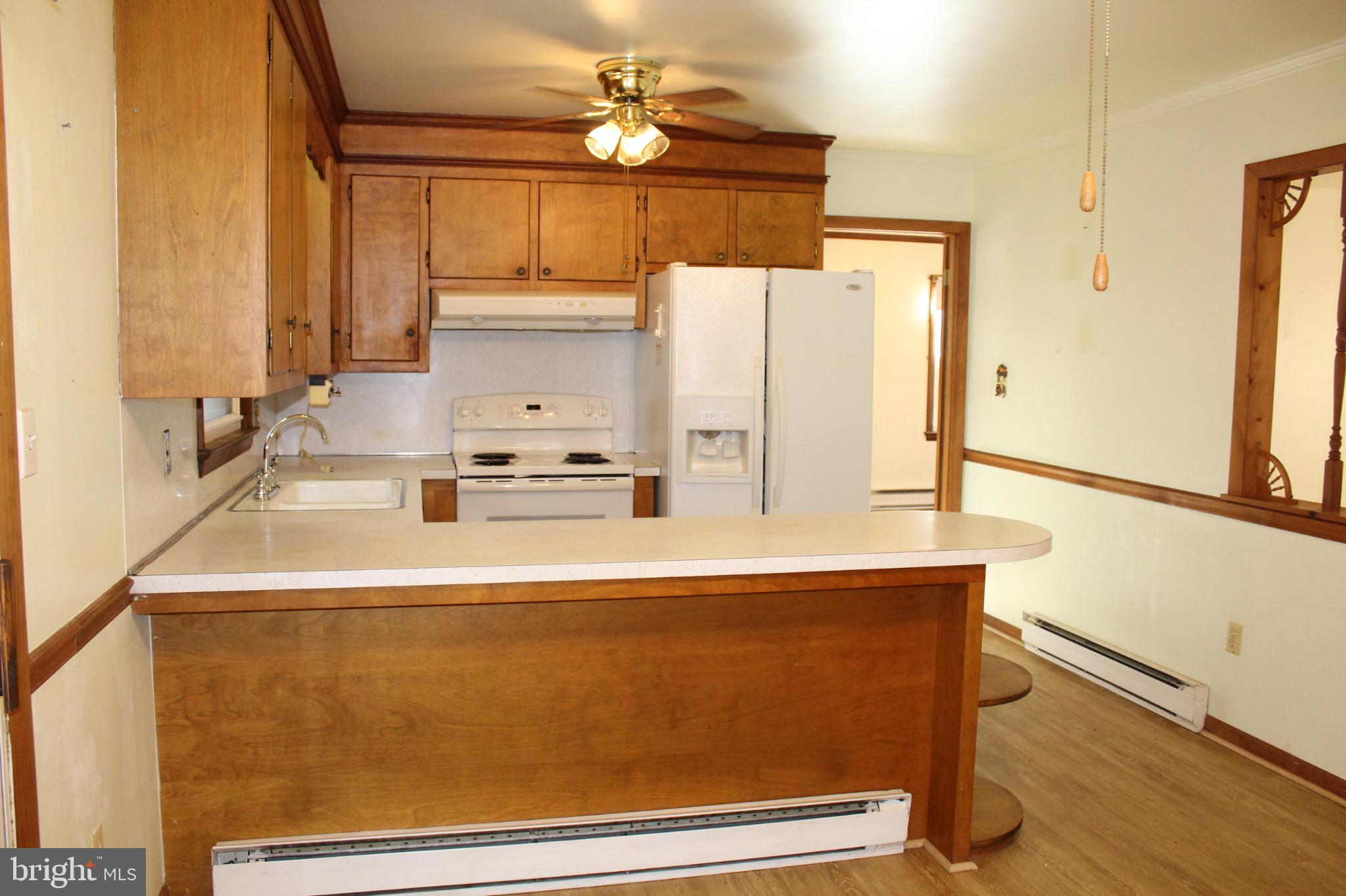 SIERRA MANOR - Residential