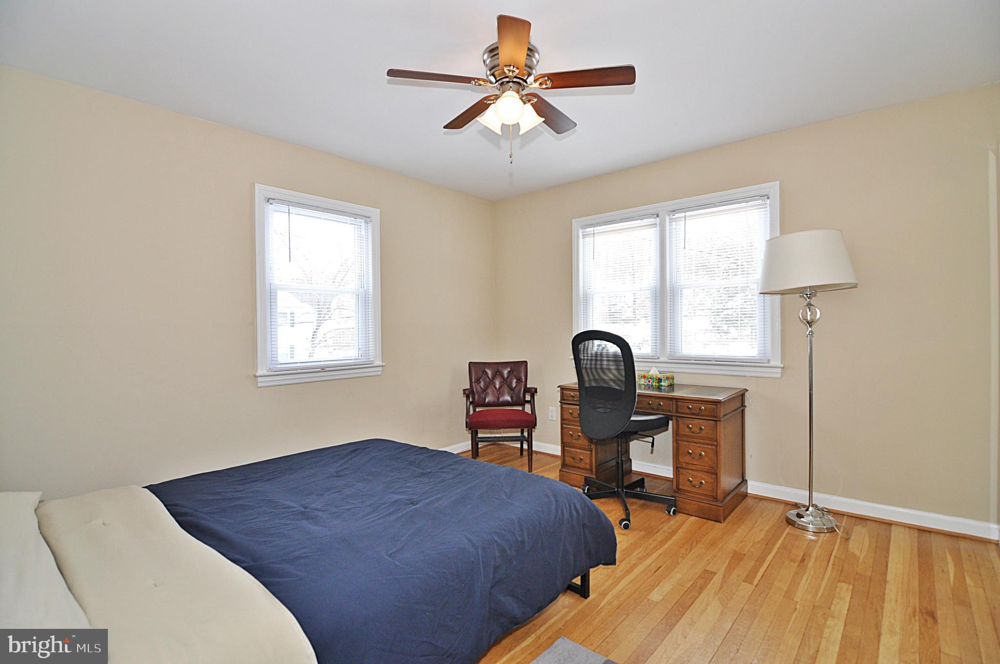 HUNTINGTON - Residential Lease