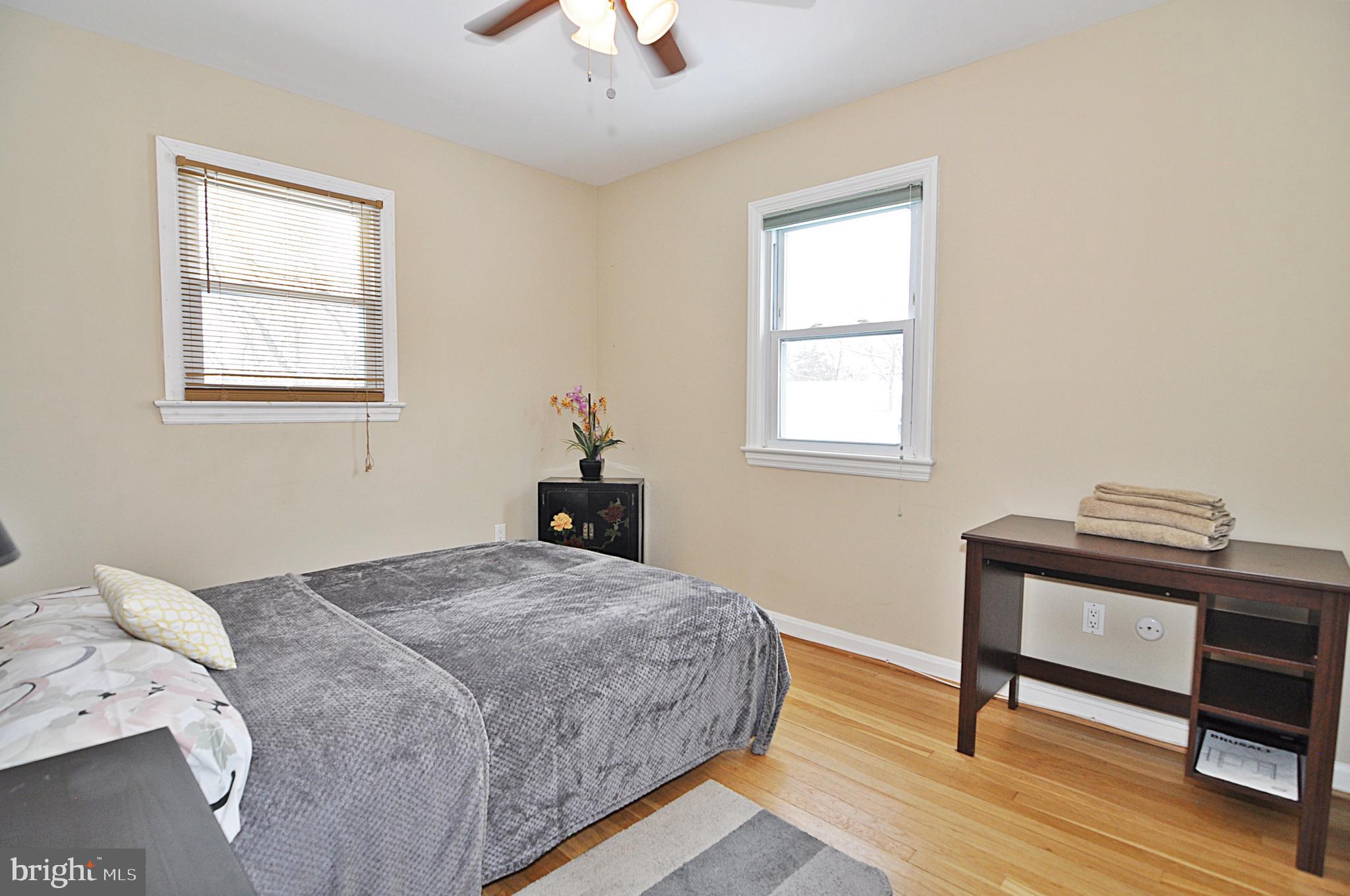 HUNTINGTON - Residential Lease