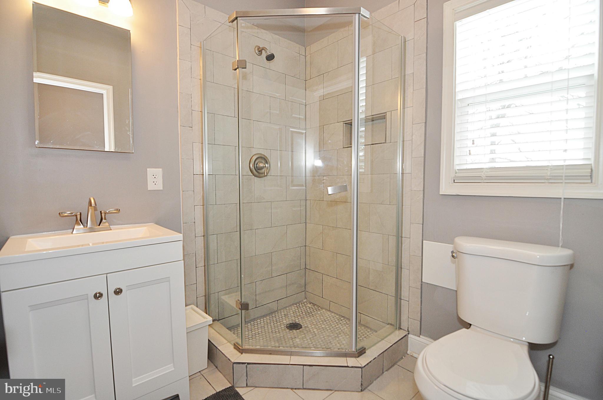 HUNTINGTON - Residential Lease