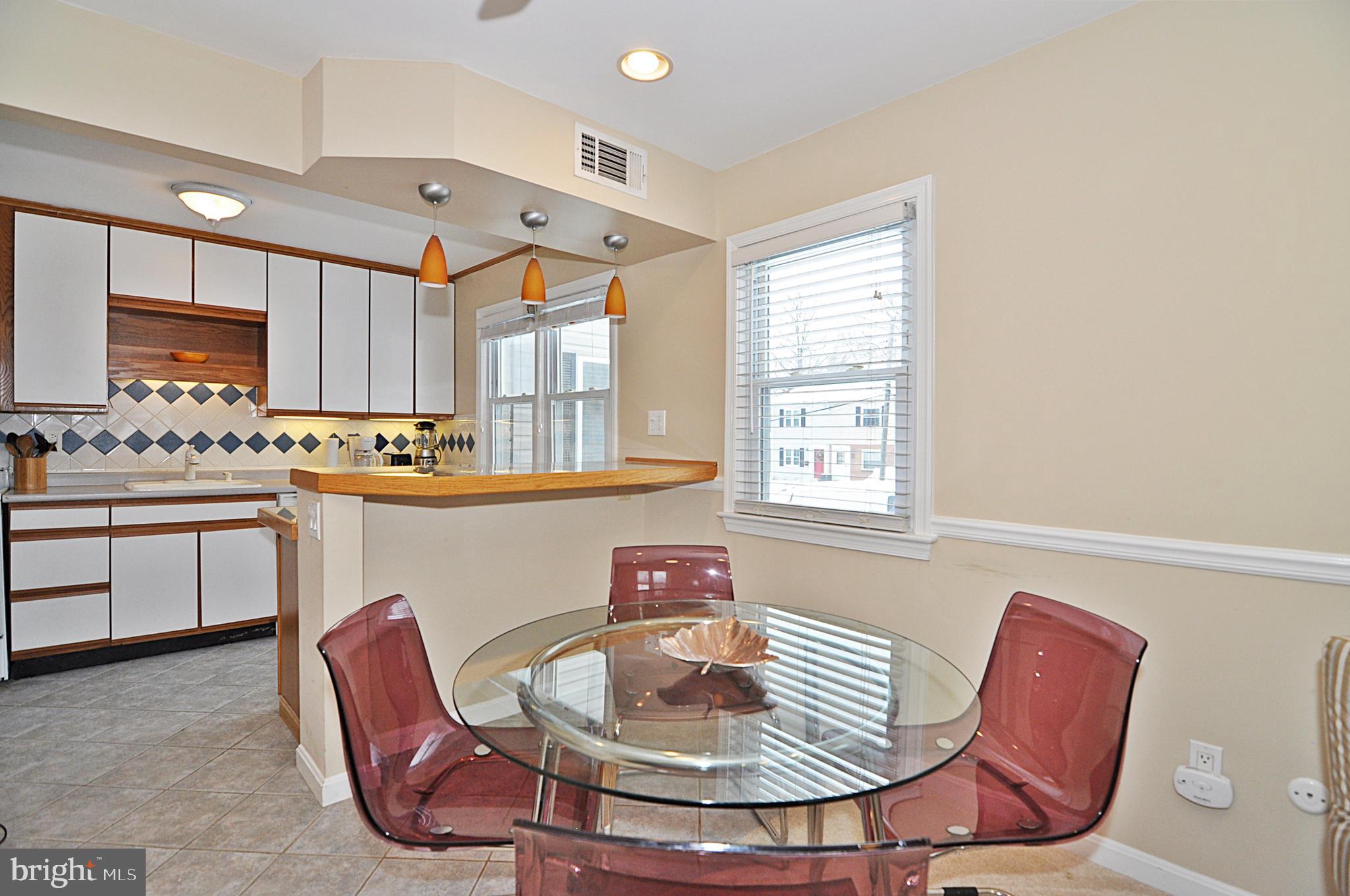 HUNTINGTON - Residential Lease