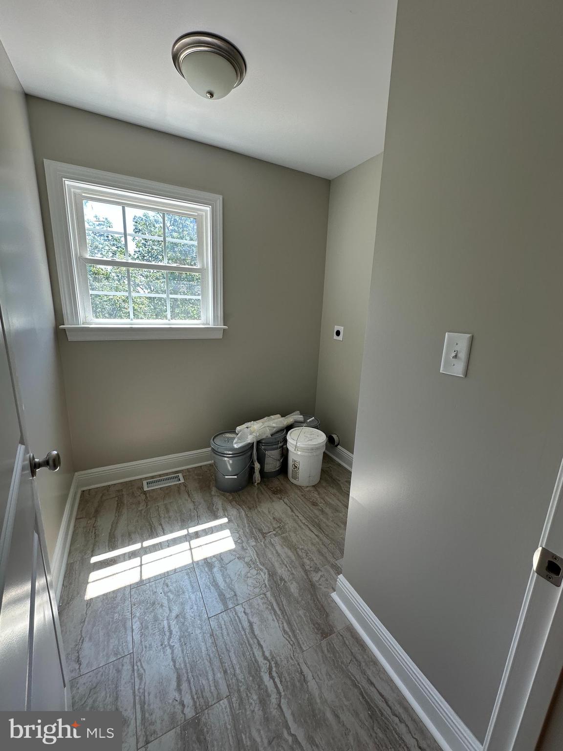 SHAWNEELAND - Residential