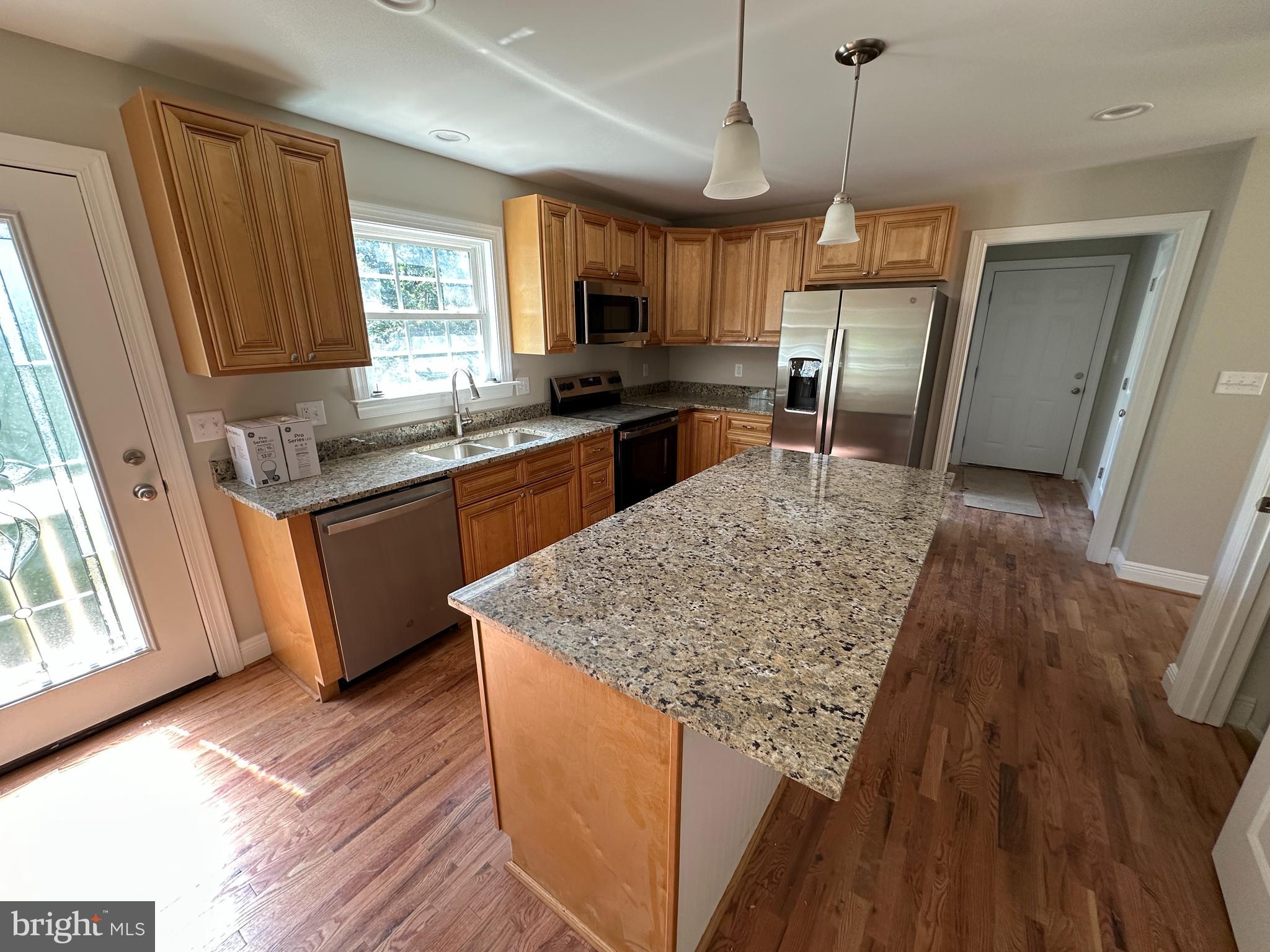 SHAWNEELAND - Residential