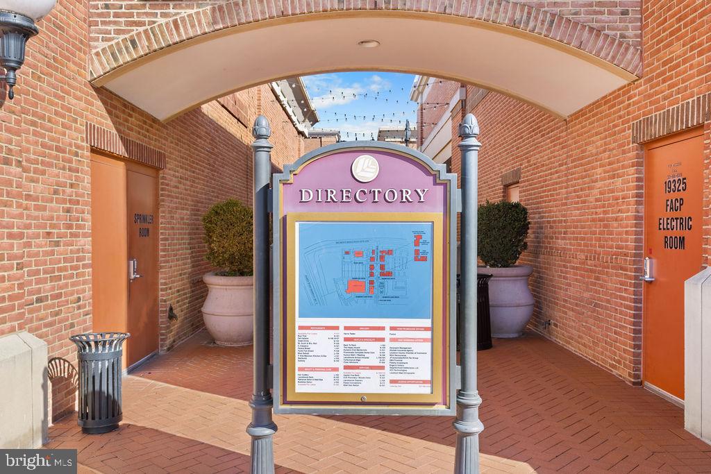 LINDEN ROW CONDOMINIUM - Residential Lease