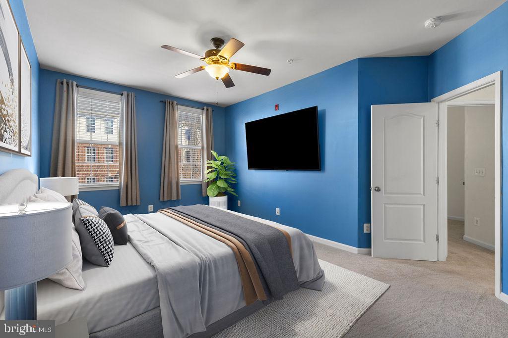 LINDEN ROW CONDOMINIUM - Residential Lease