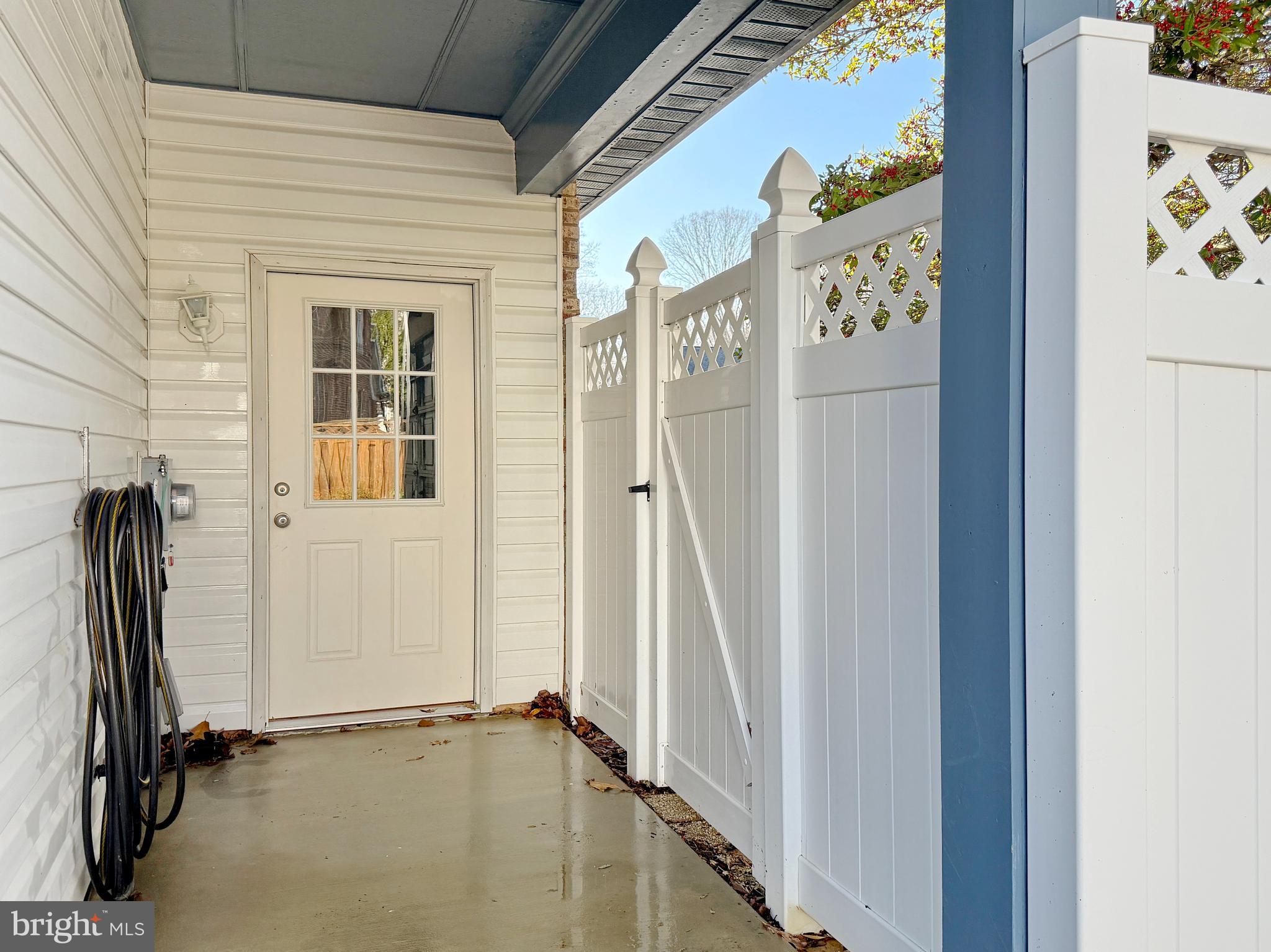 KINGS GRANT - Residential