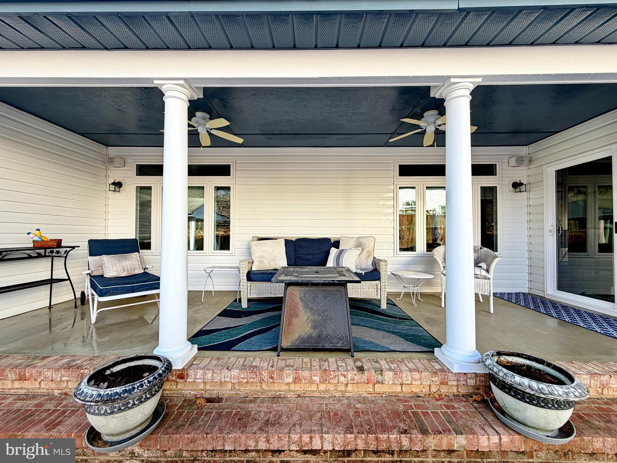 KINGS GRANT - Residential