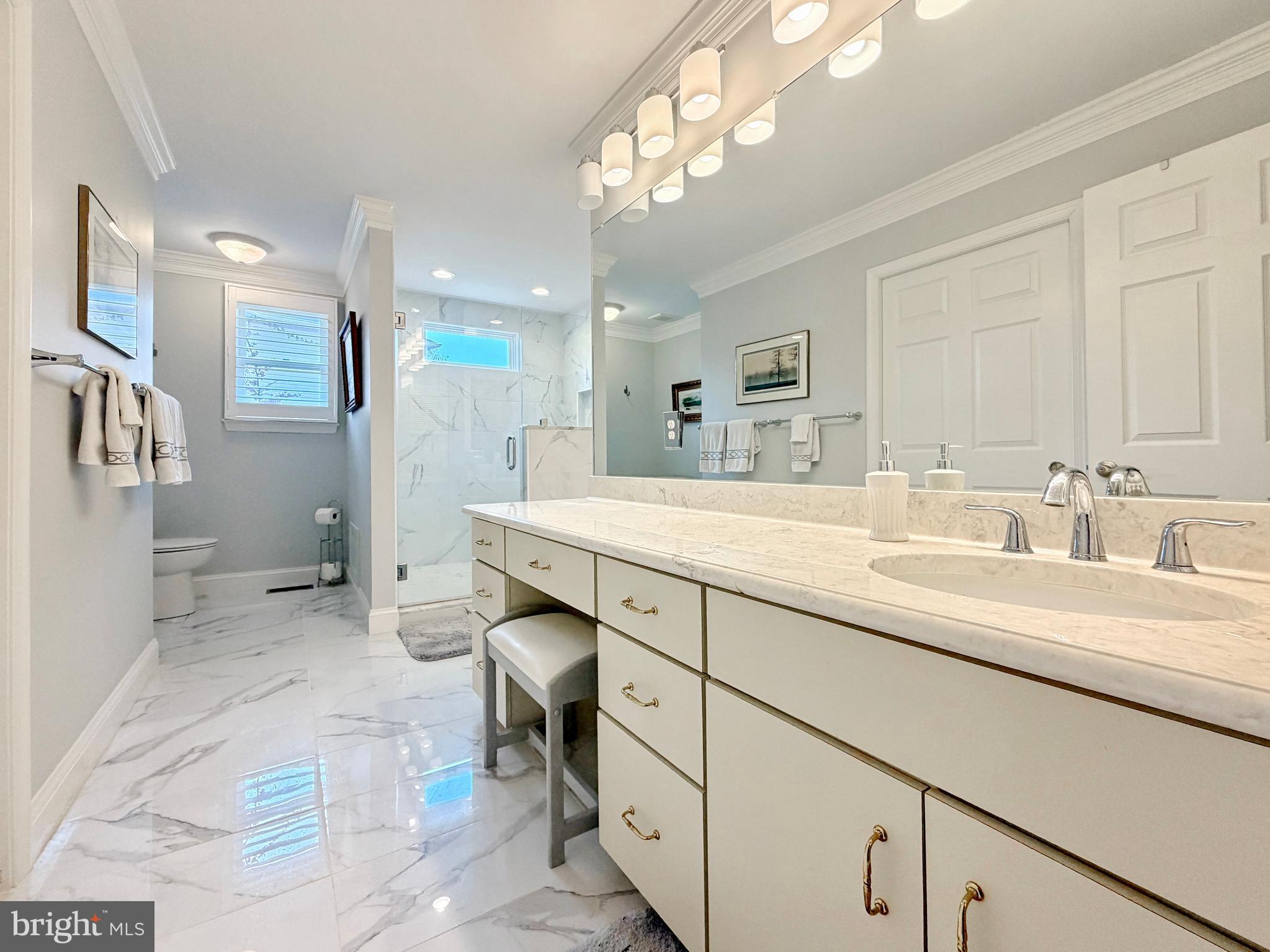 KINGS GRANT - Residential