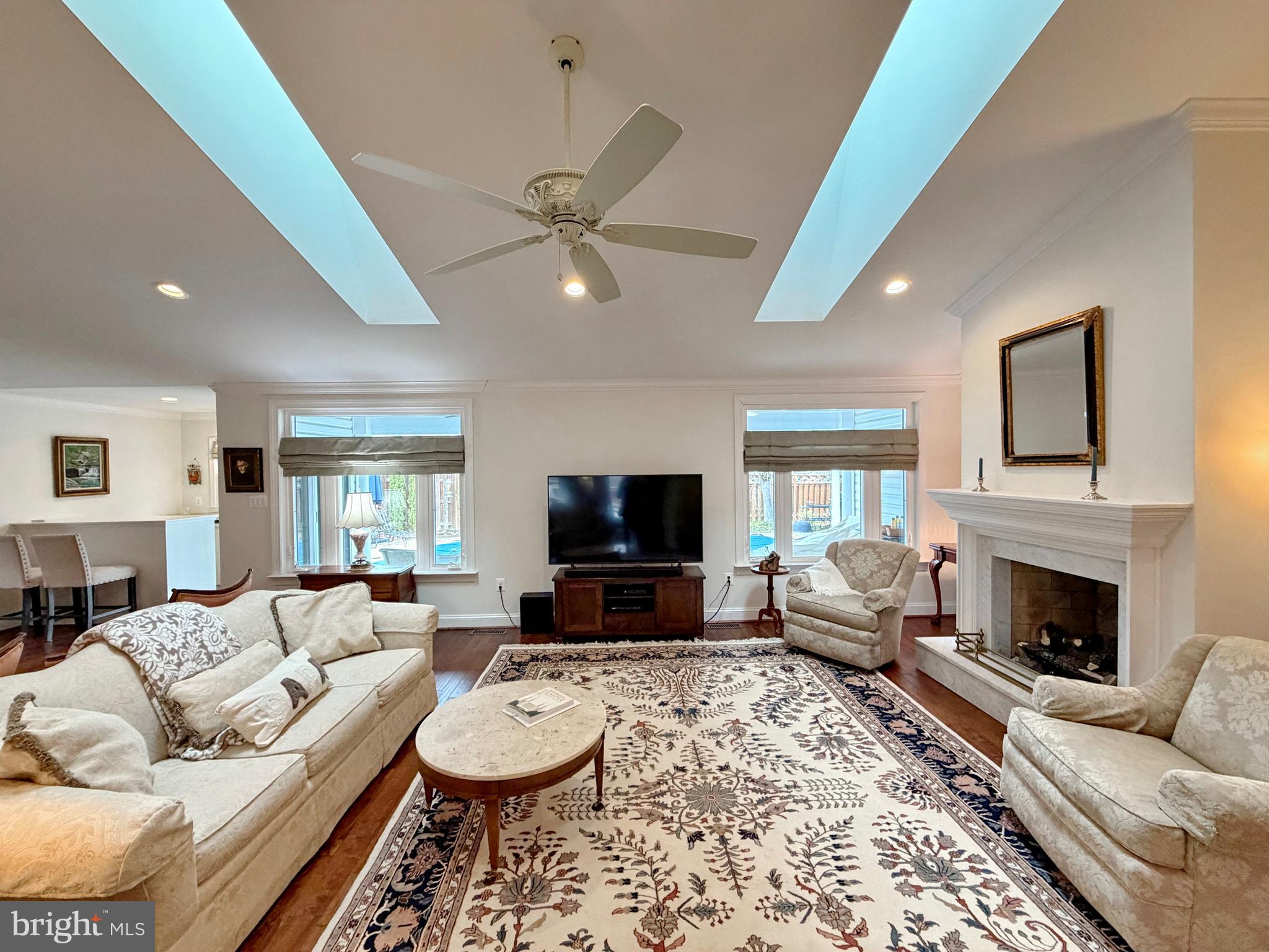 KINGS GRANT - Residential