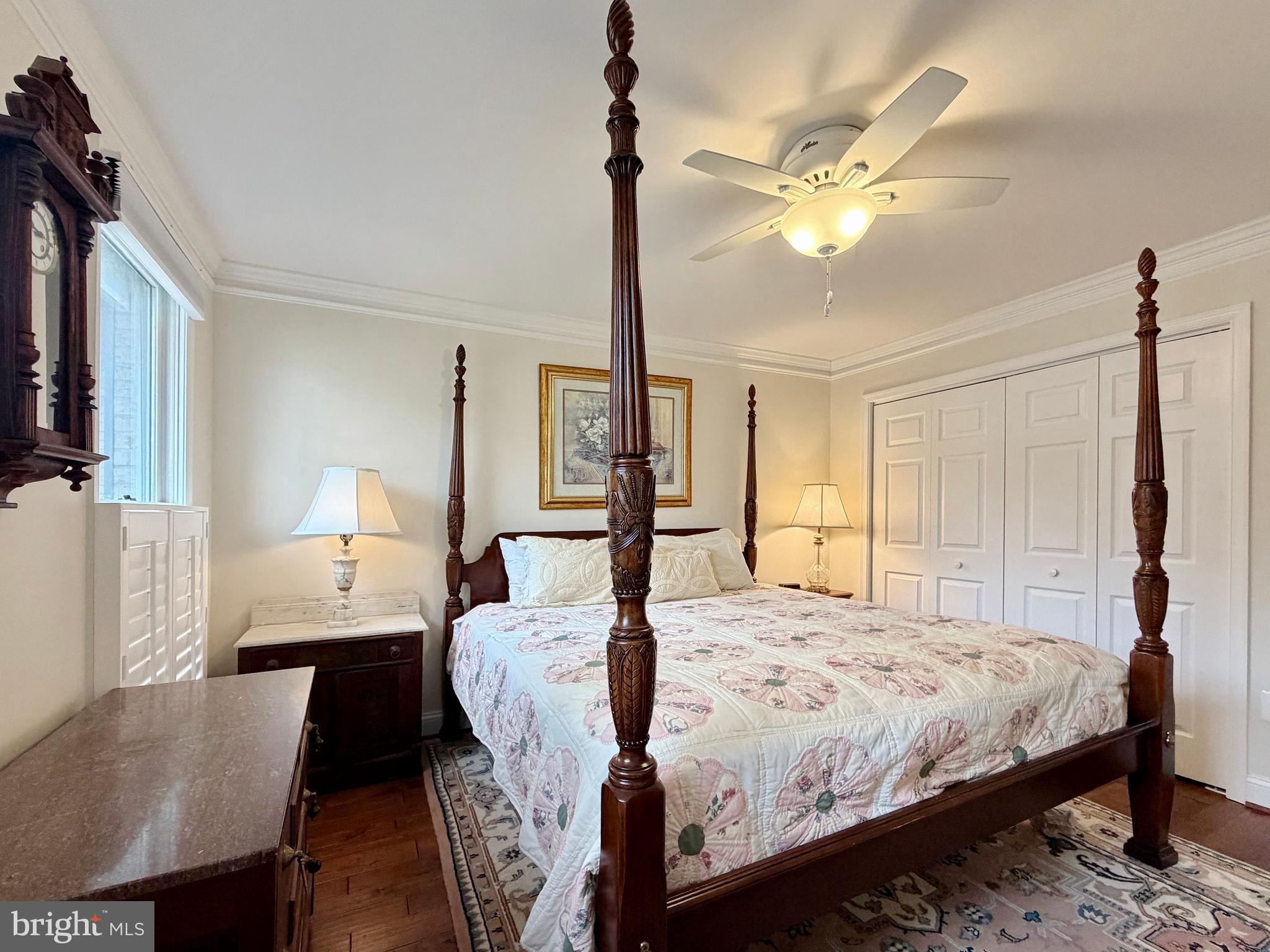 KINGS GRANT - Residential