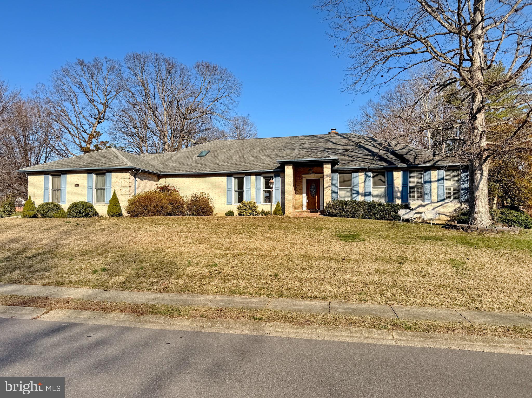 KINGS GRANT - Residential