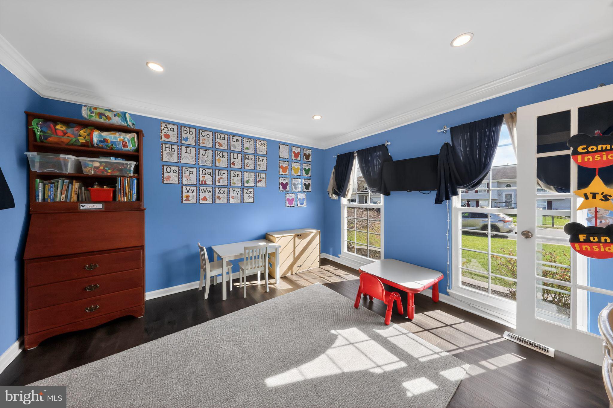 CHANDELEUR WOODS - Residential