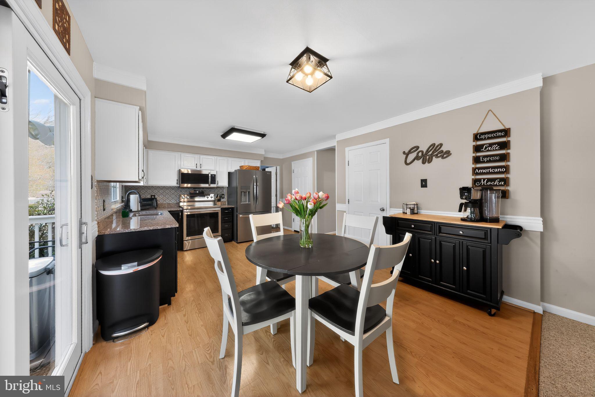 CHANDELEUR WOODS - Residential