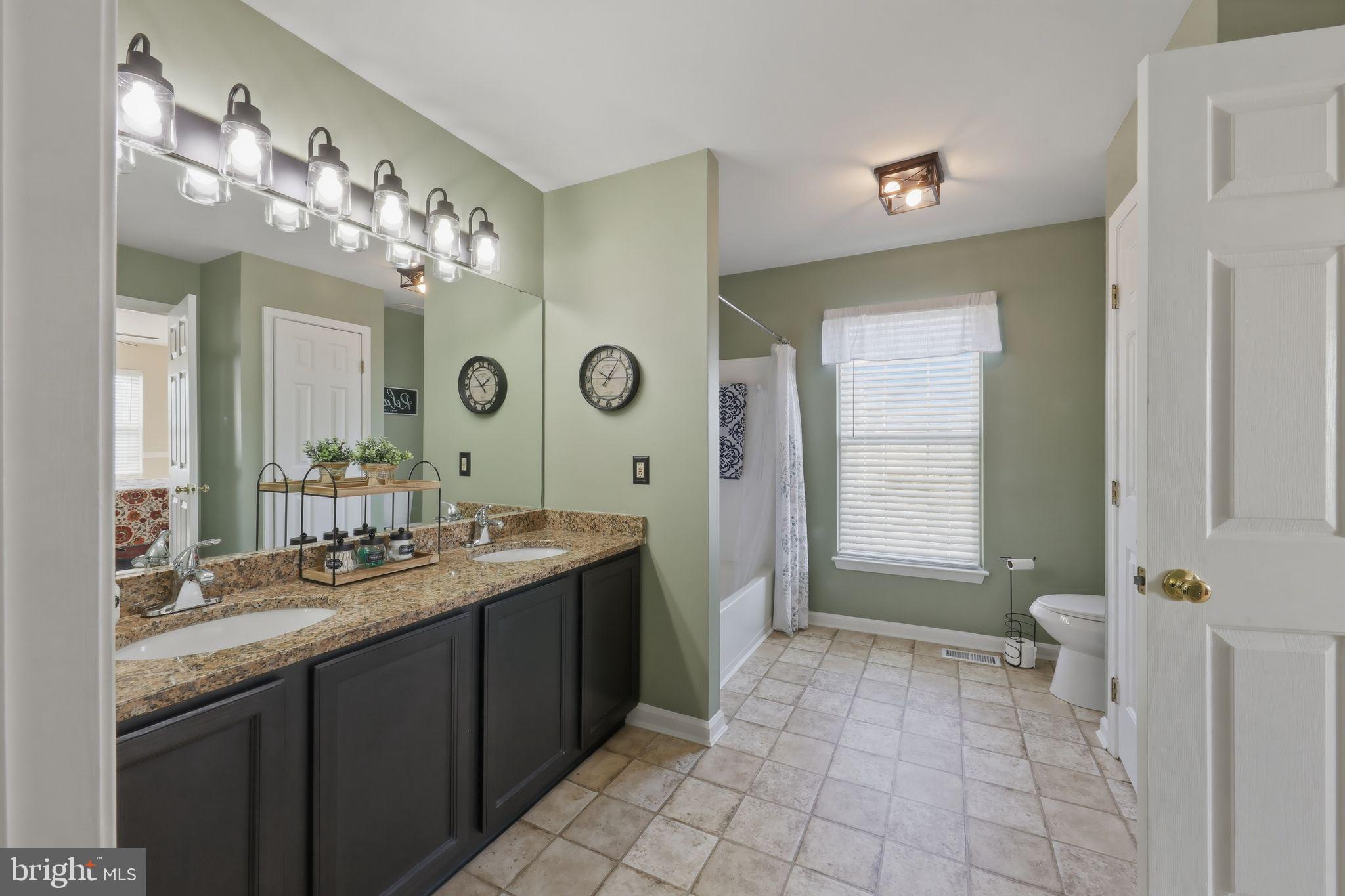 CHANDELEUR WOODS - Residential