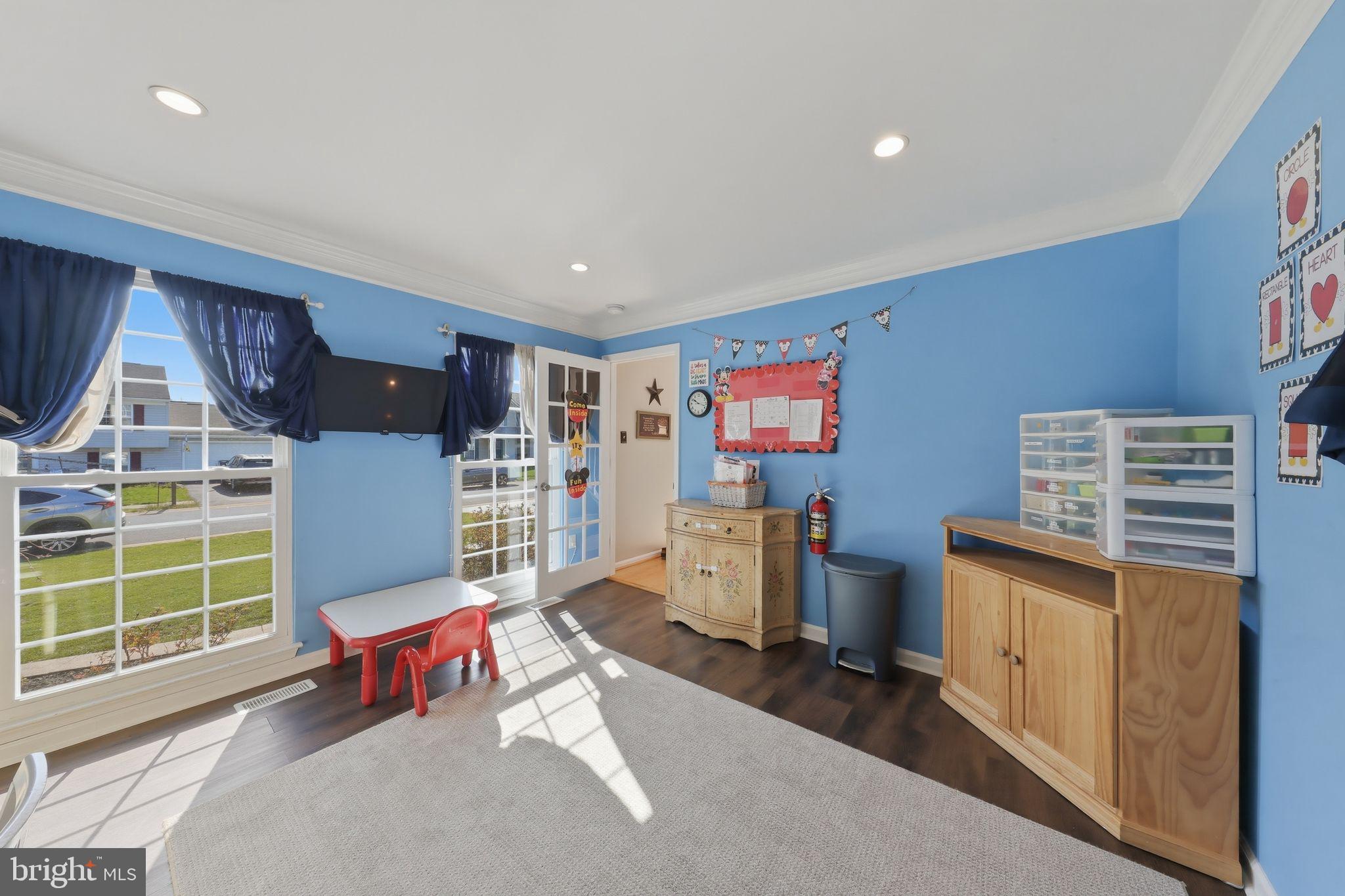 CHANDELEUR WOODS - Residential