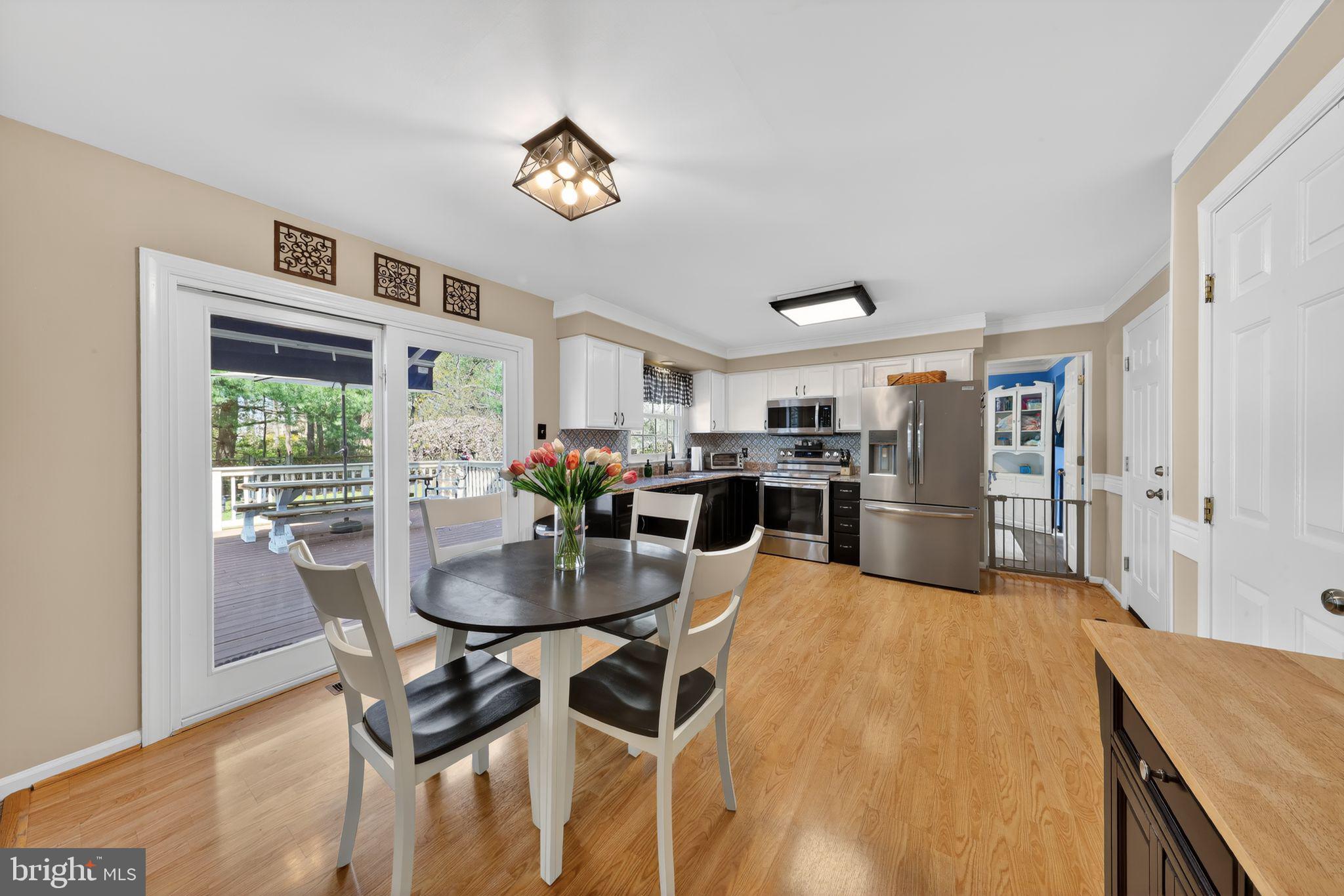 CHANDELEUR WOODS - Residential