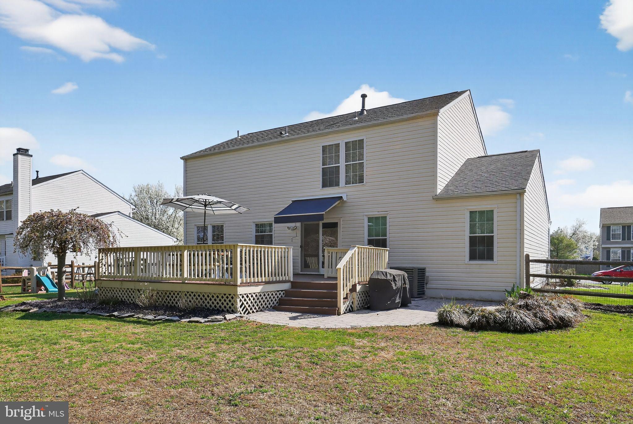 CHANDELEUR WOODS - Residential