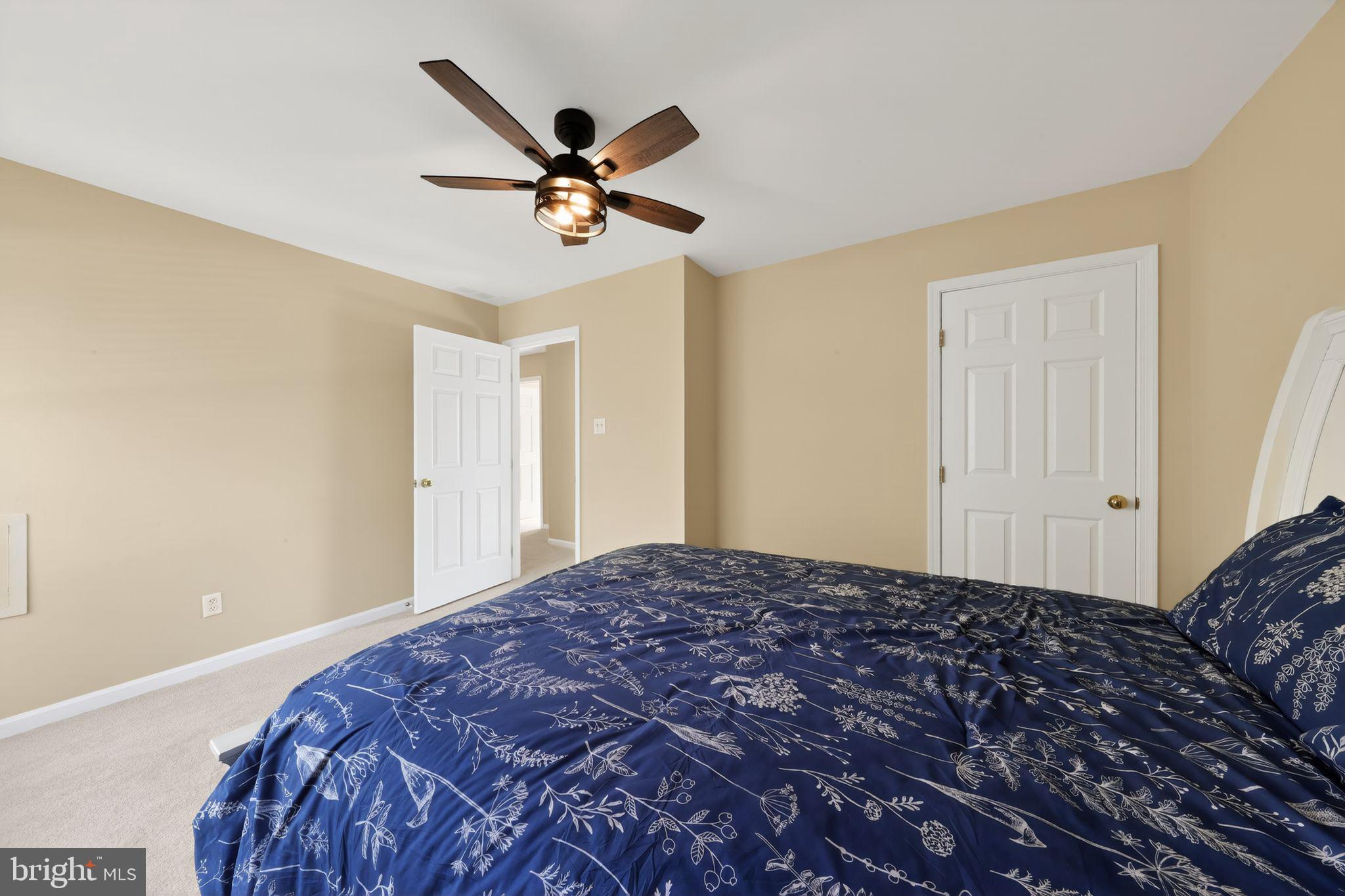 CHANDELEUR WOODS - Residential