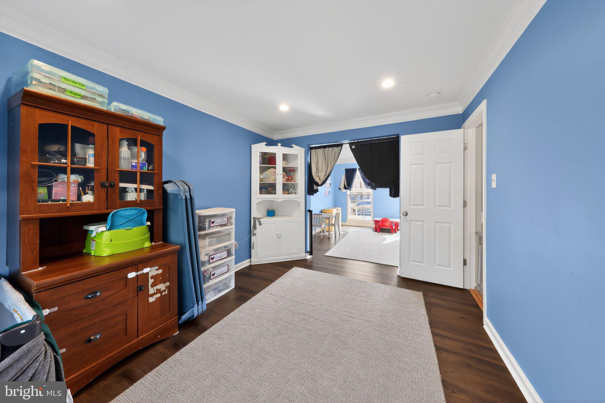 CHANDELEUR WOODS - Residential