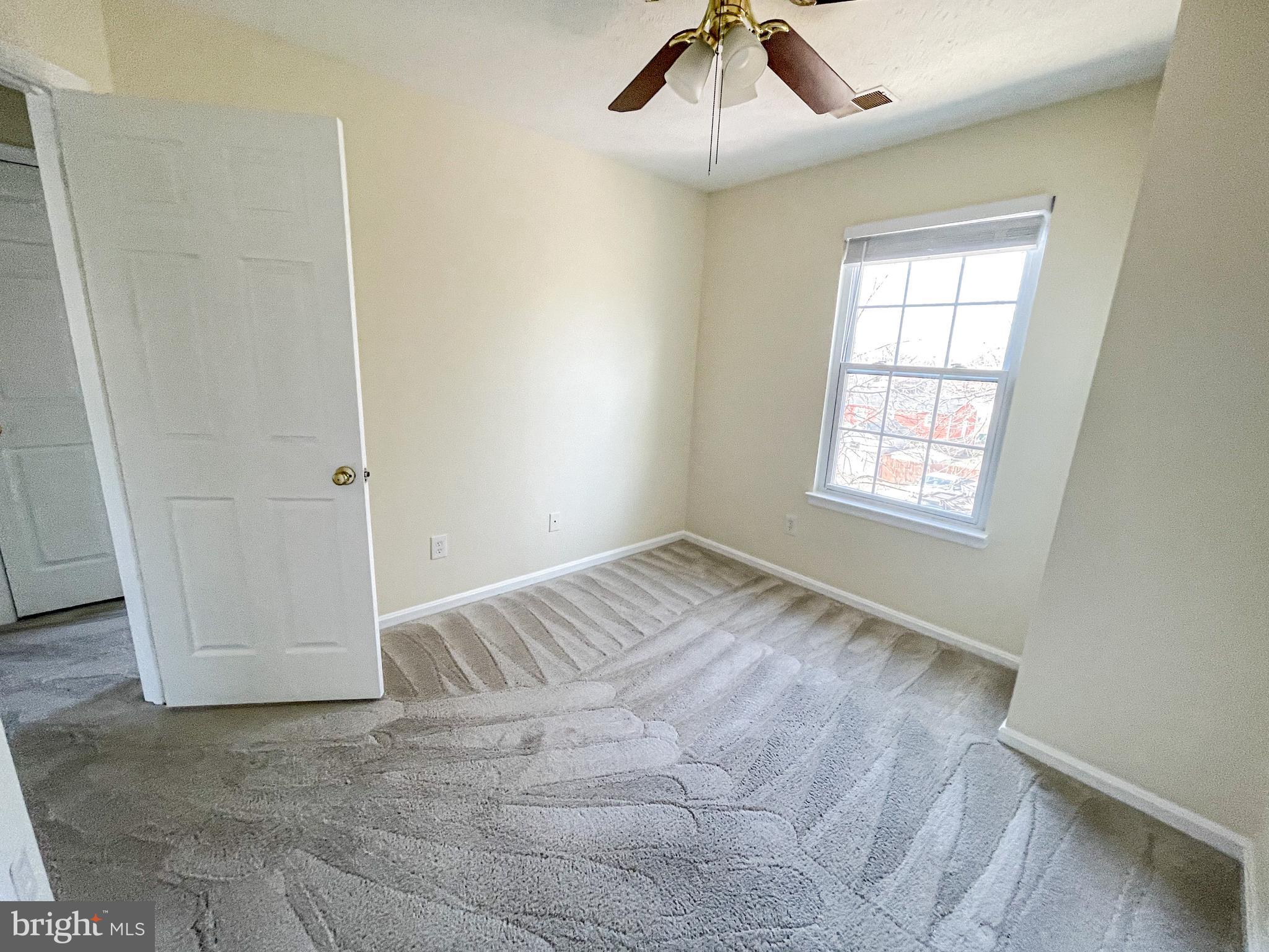 ELIZABETHS LANDING - Residential