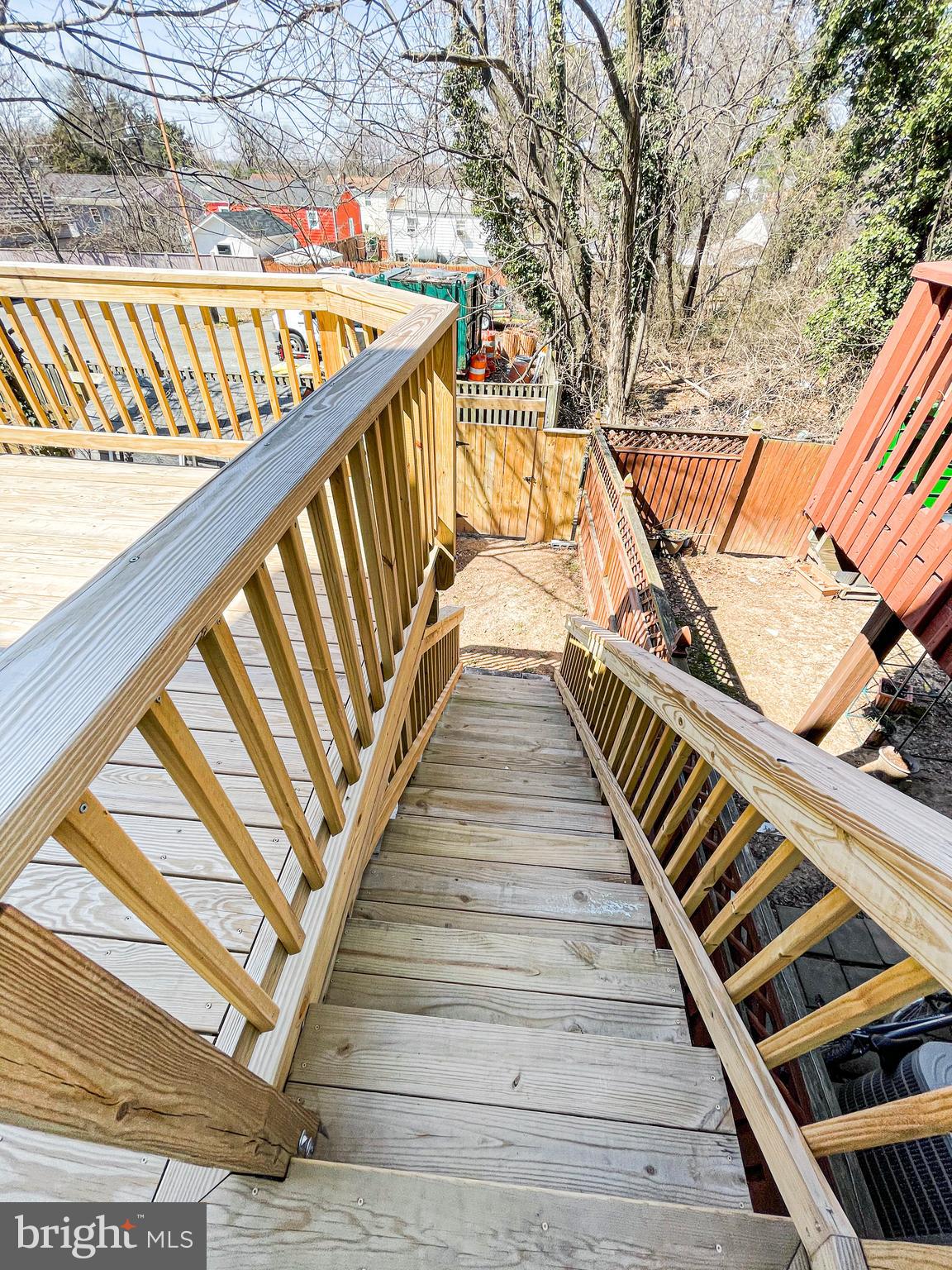 ELIZABETHS LANDING - Residential