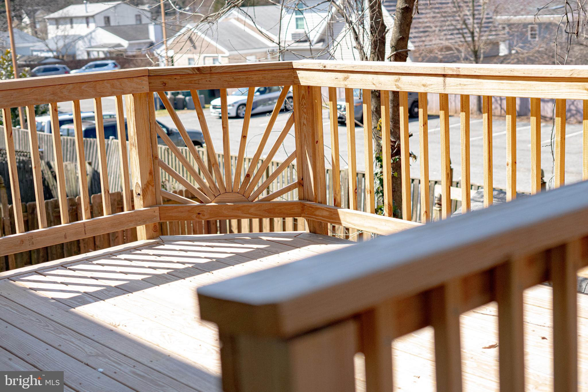 ELIZABETHS LANDING - Residential