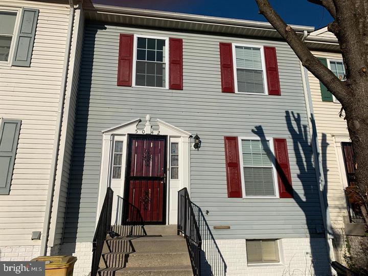 ELIZABETHS LANDING - Residential