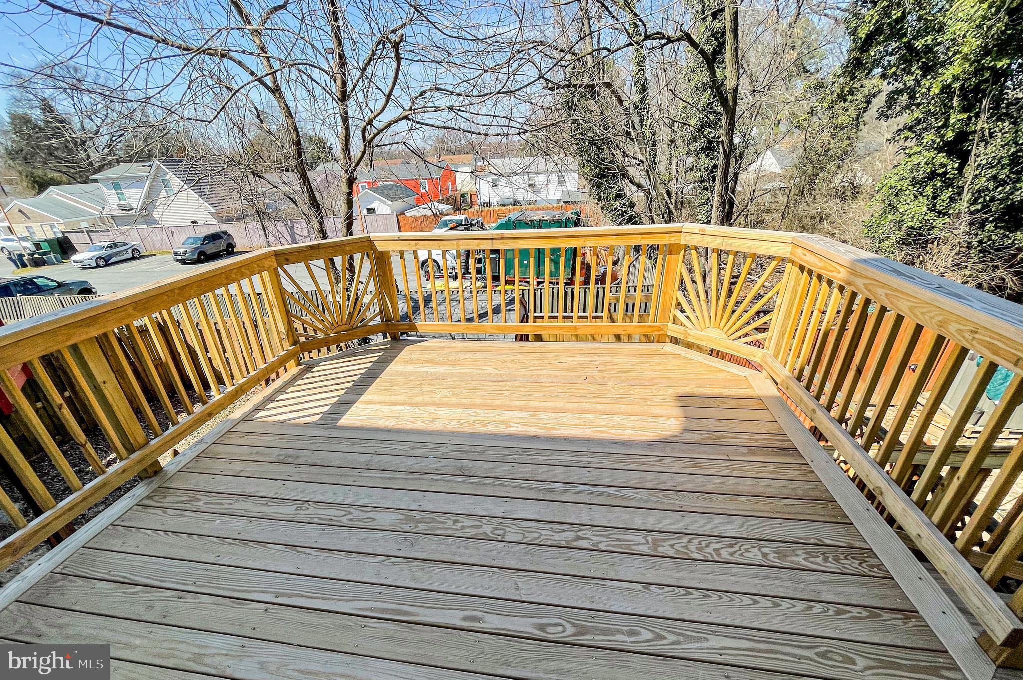 ELIZABETHS LANDING - Residential