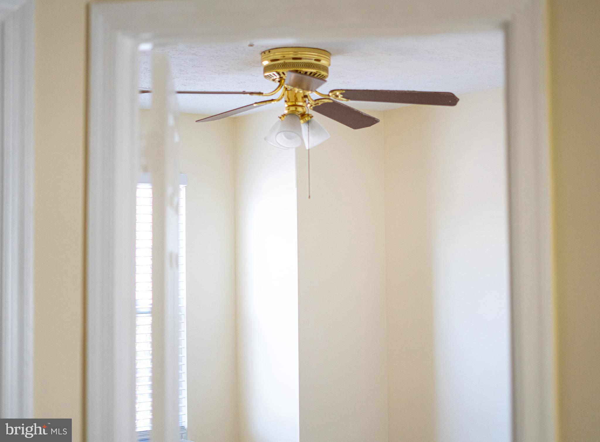 ELIZABETHS LANDING - Residential