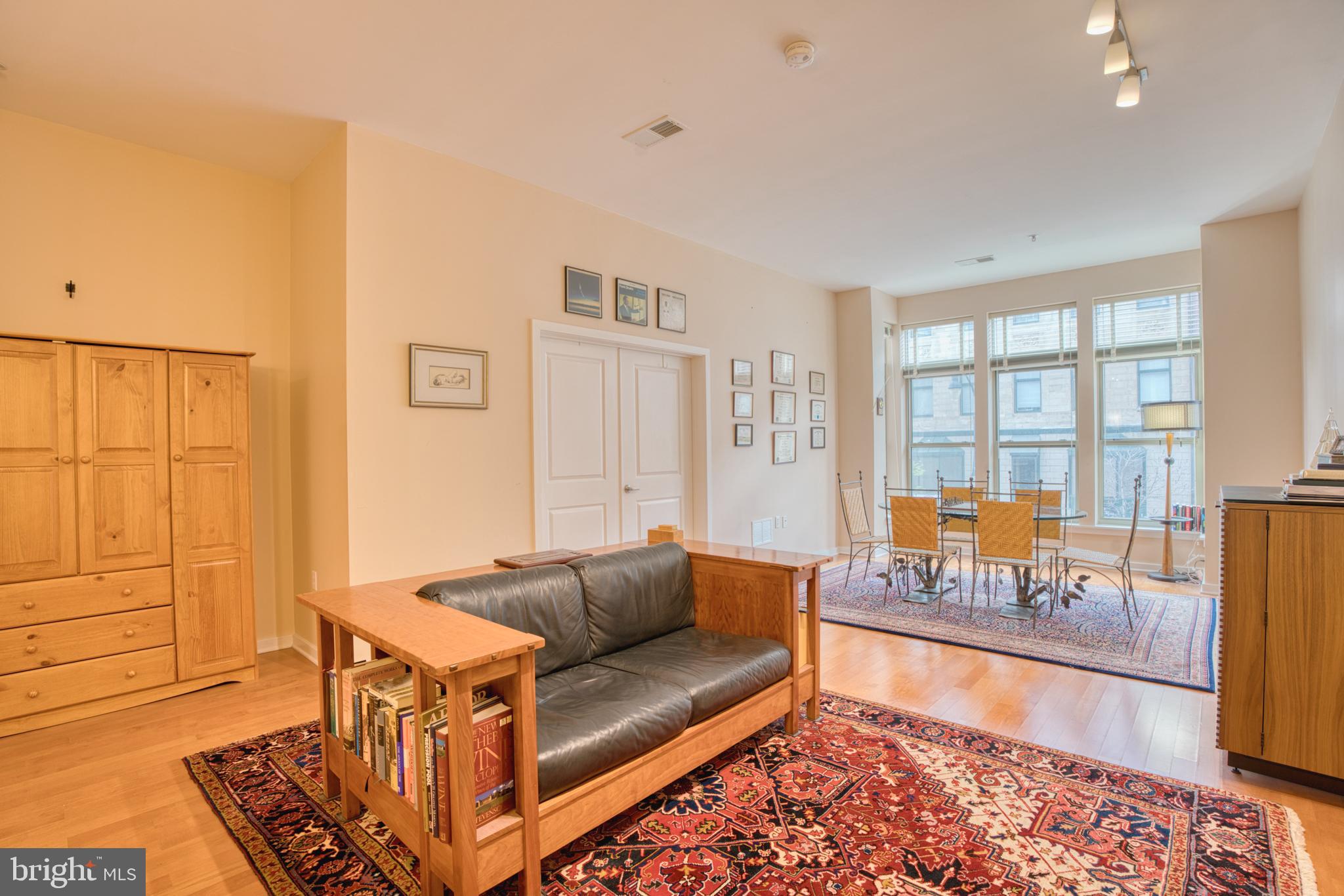 MOUNT VERNON - Residential