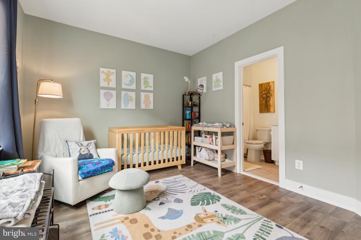 TOWER OAKS - Residential