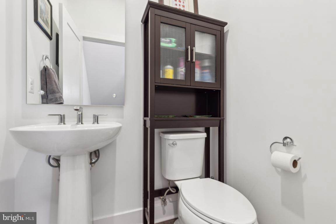 TOWER OAKS - Residential